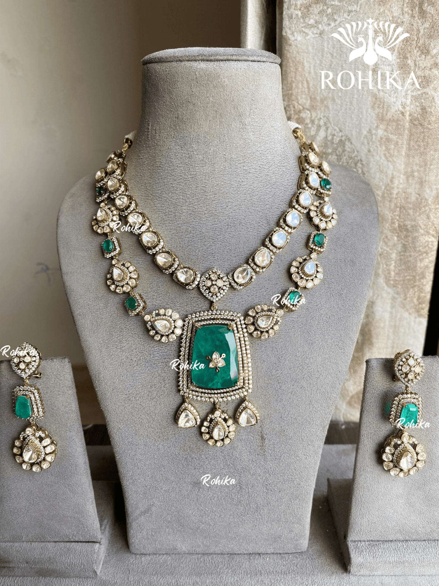 Jyoti moisanite necklace set - Green - Rohika Store