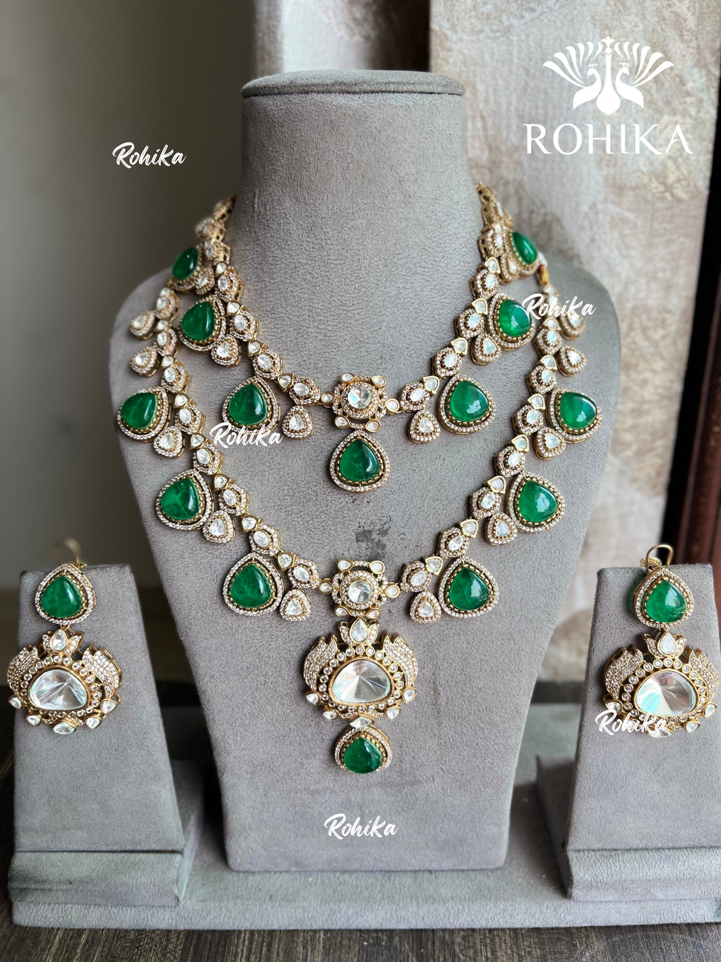 Ishani Doublets Polki Kundan necklace set - Dark green