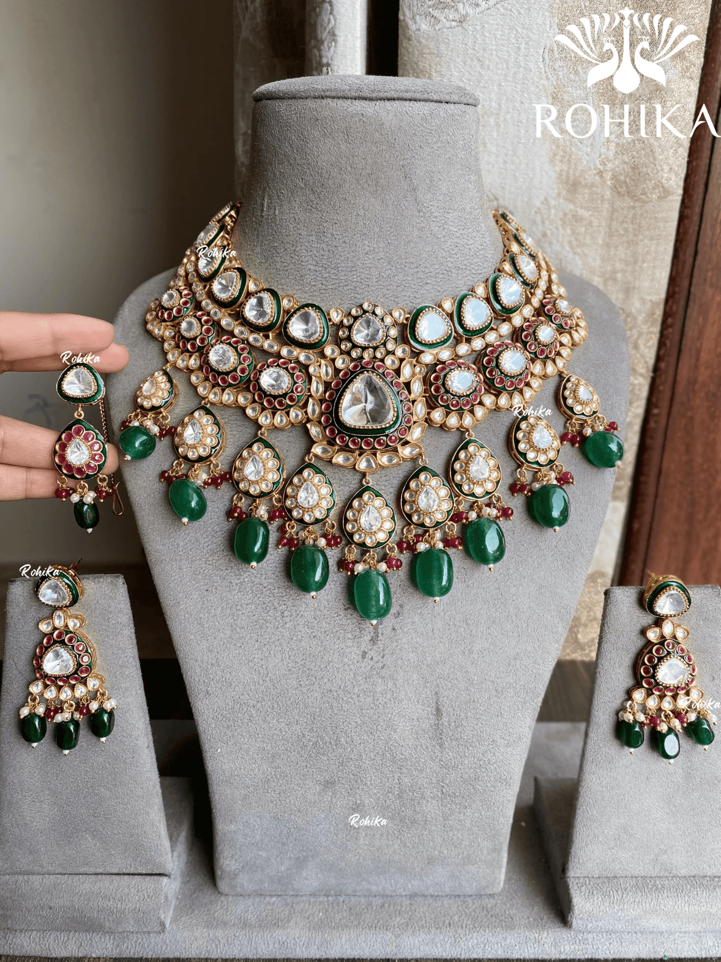 Aarushi bikaneri kundan bridal necklace set - Dark green - Rohika Store