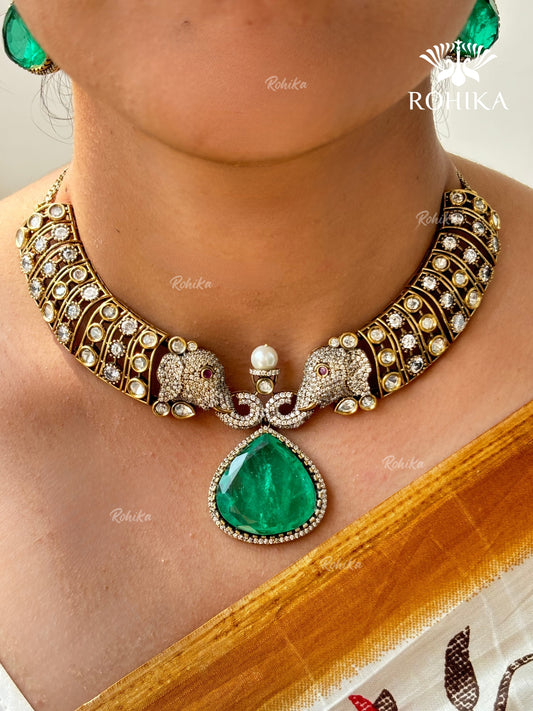 Medha Polki Kundan Doublet  Necklace Set - Dark green