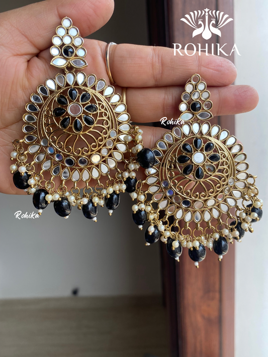 Reema mirror earrings - Black