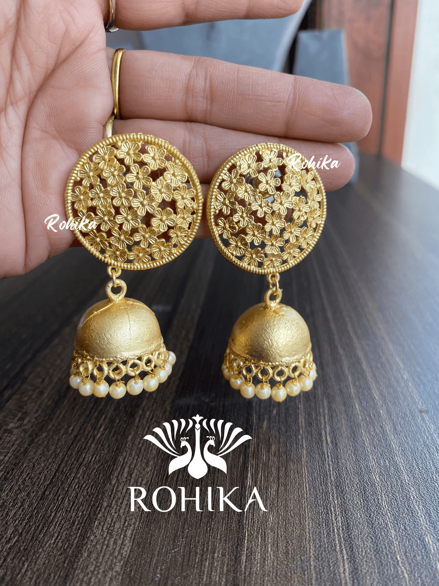 Navisha juhmka earring (GJ001)- Golden - Rohika Store