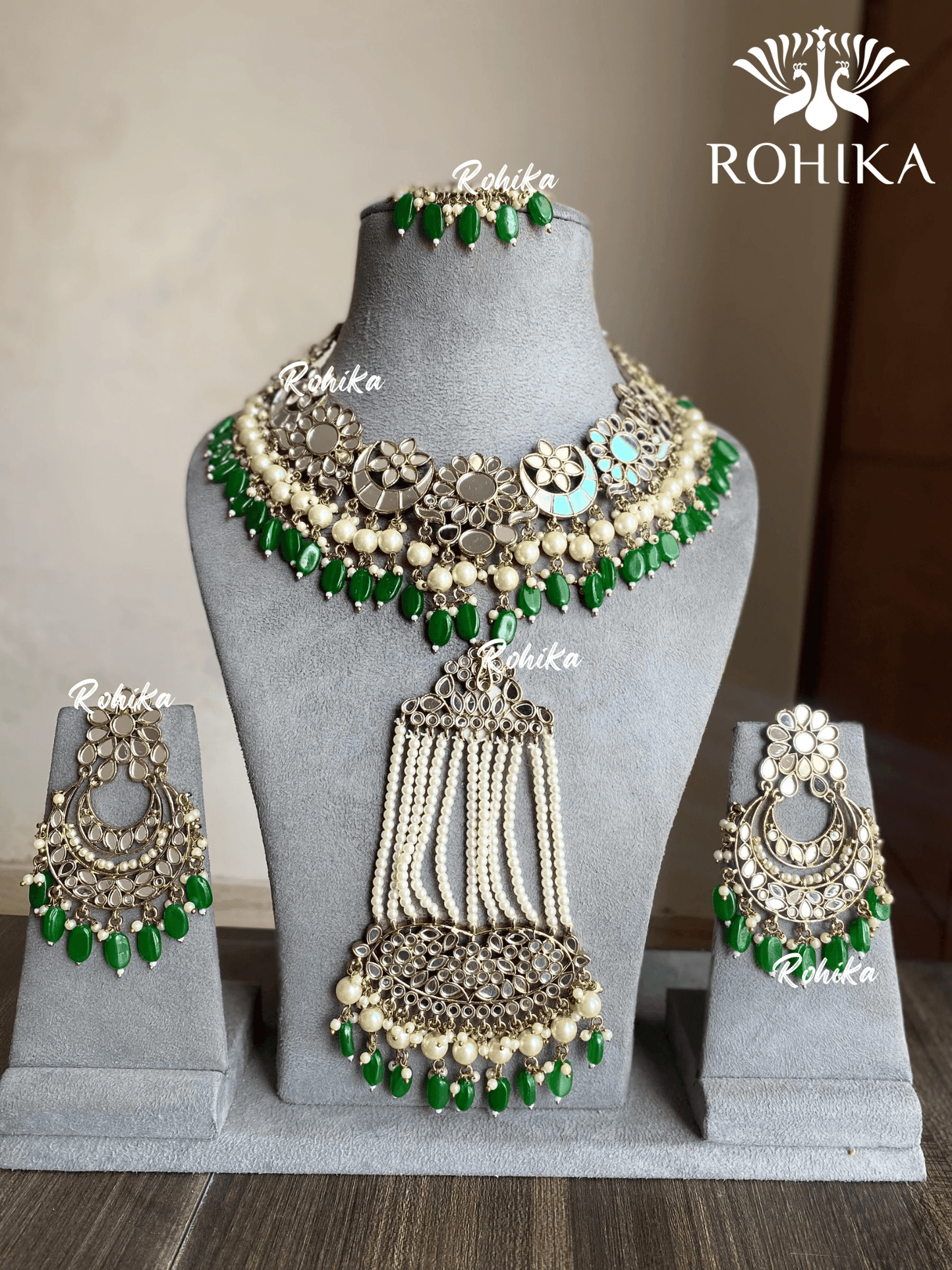 Ravleen mirror necklace set - Green - Rohika Store