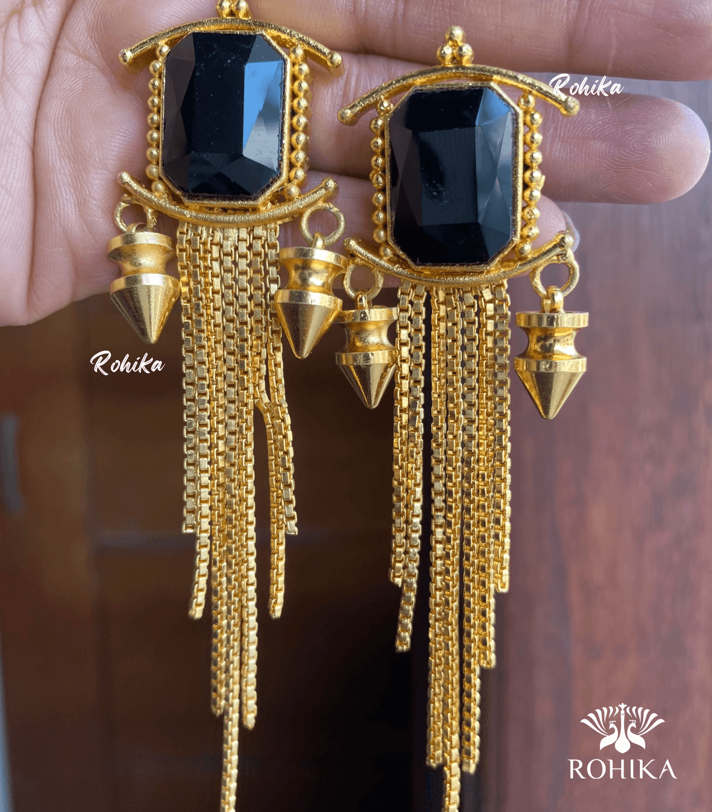 Zoya dangler earrings - Black - Rohika Store
