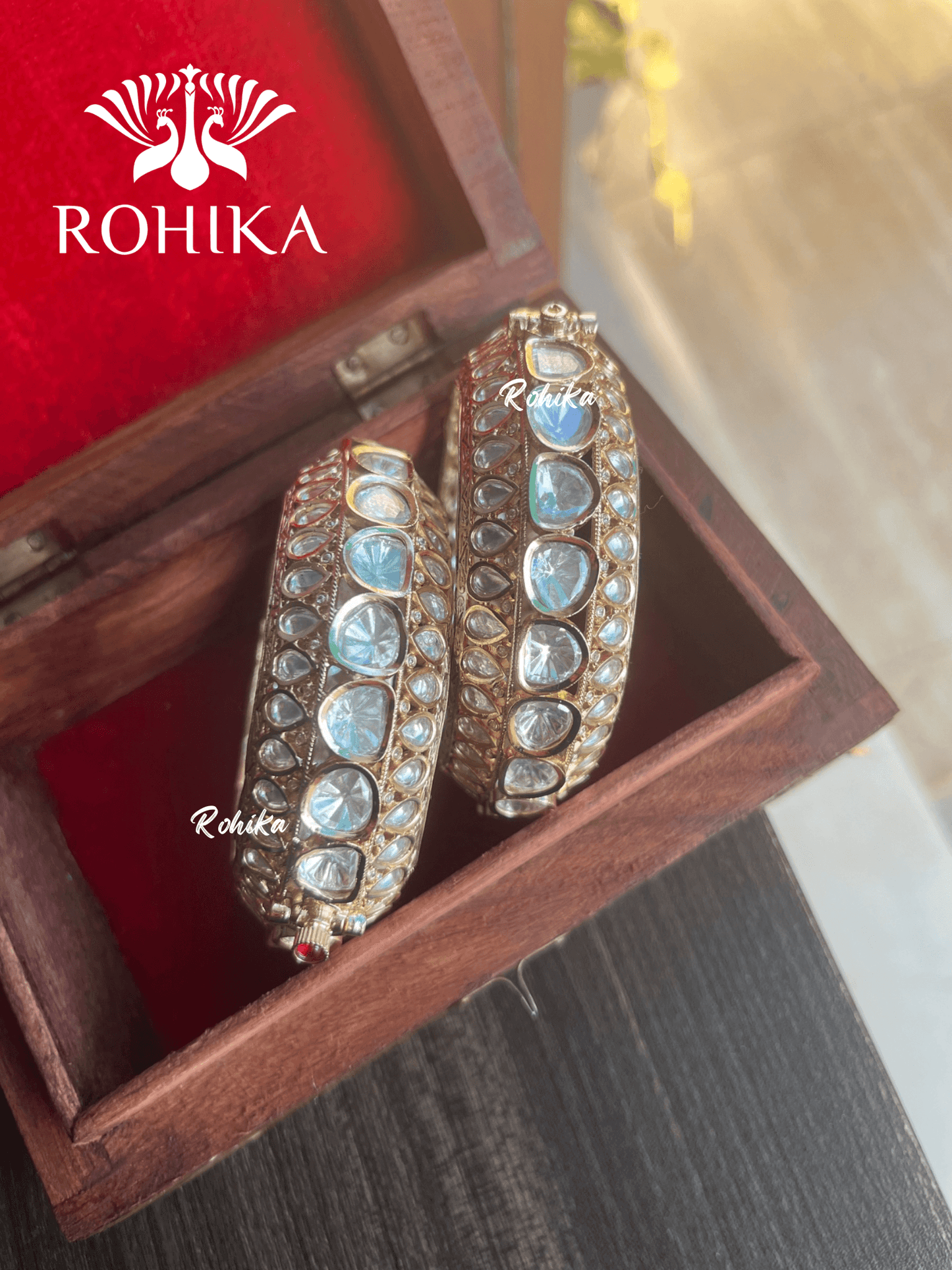 Nysa tyaani kundan kada/bangles - Golden - Rohika Store