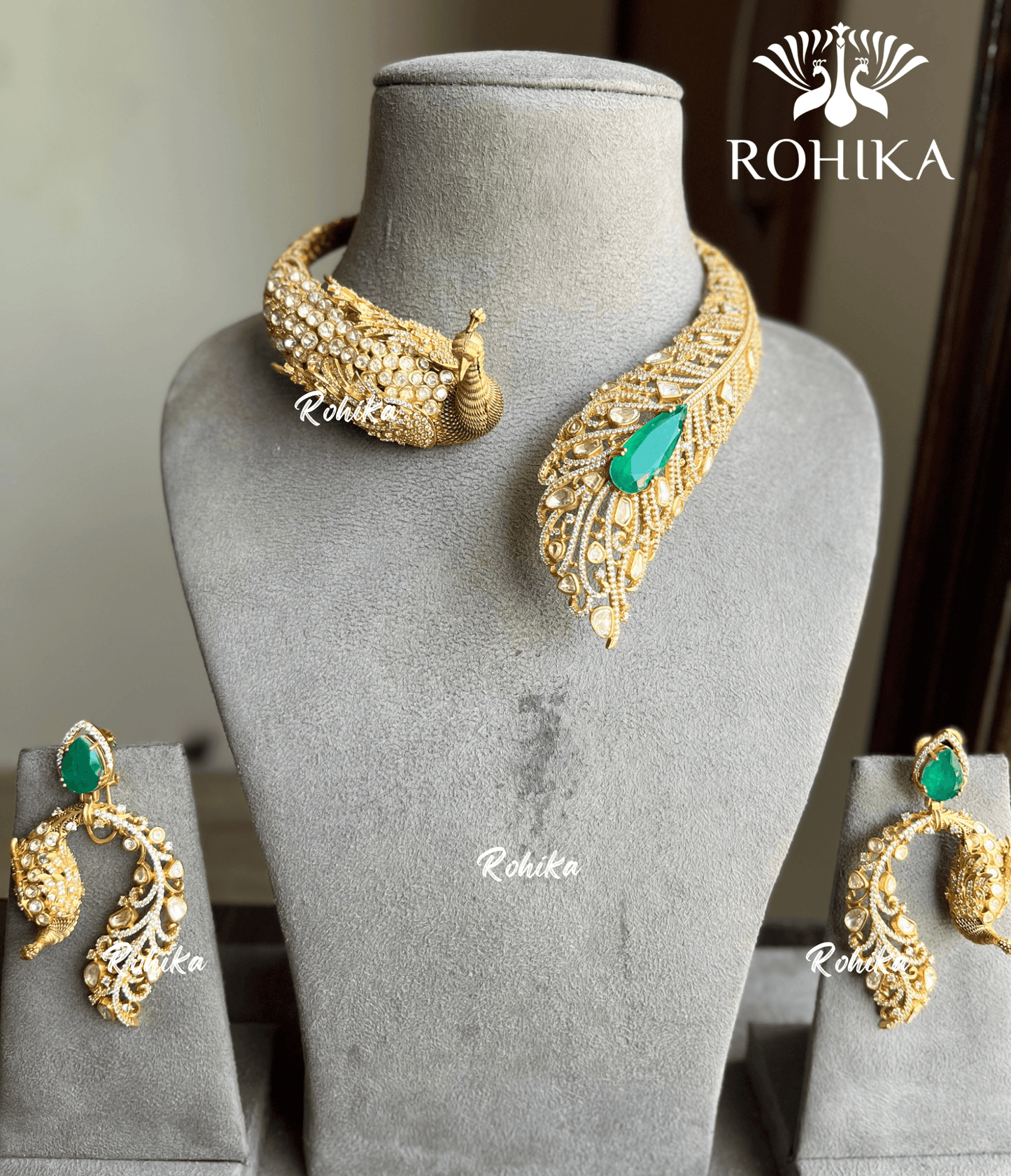 Mayura peacock goldplated moisanite hasli necklace- Green - Rohika Store