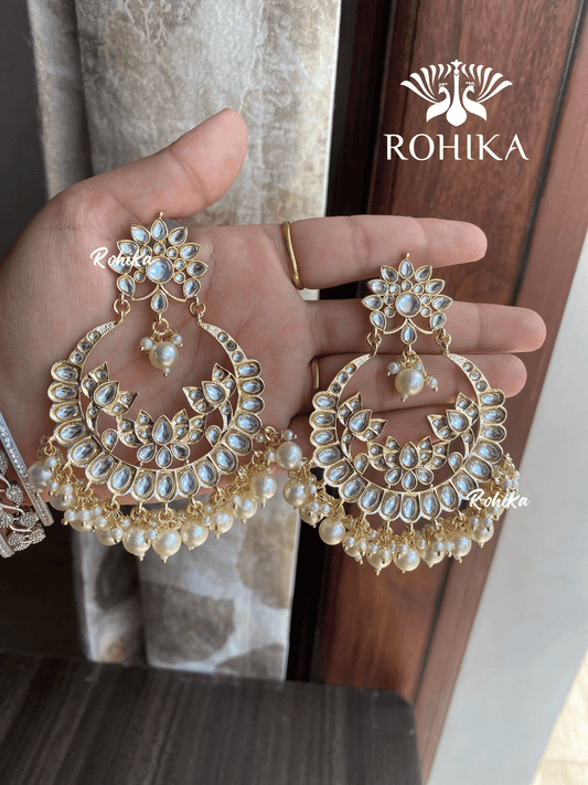 Manta beautiful earrings - White - Rohika Store