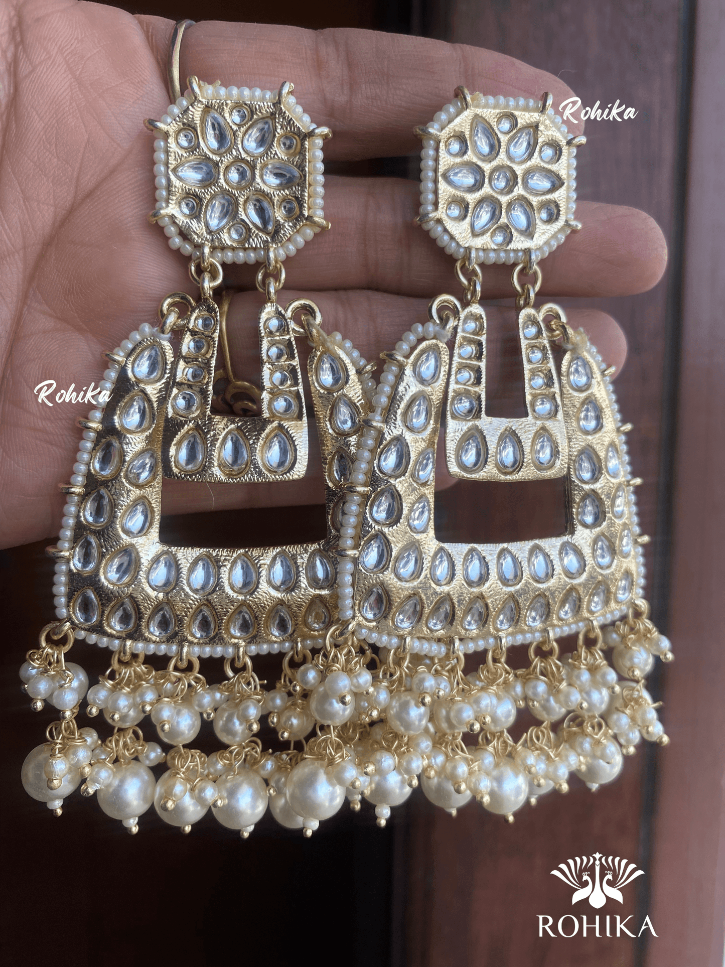 Gunjan beautiful earrings- Golden - Rohika Store