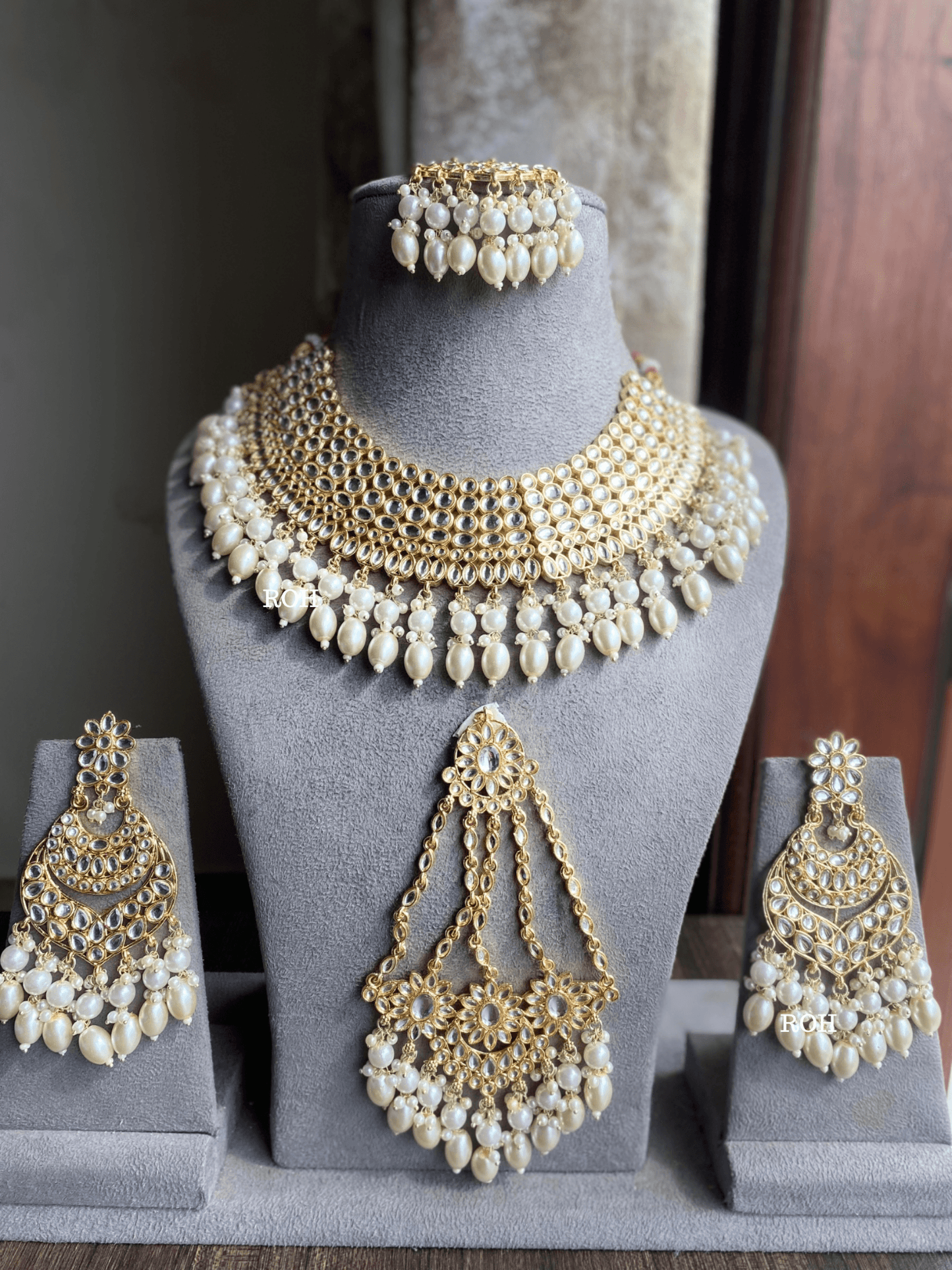 Kali dabi Kundan semi-bridal necklace set - White - Rohika Store
