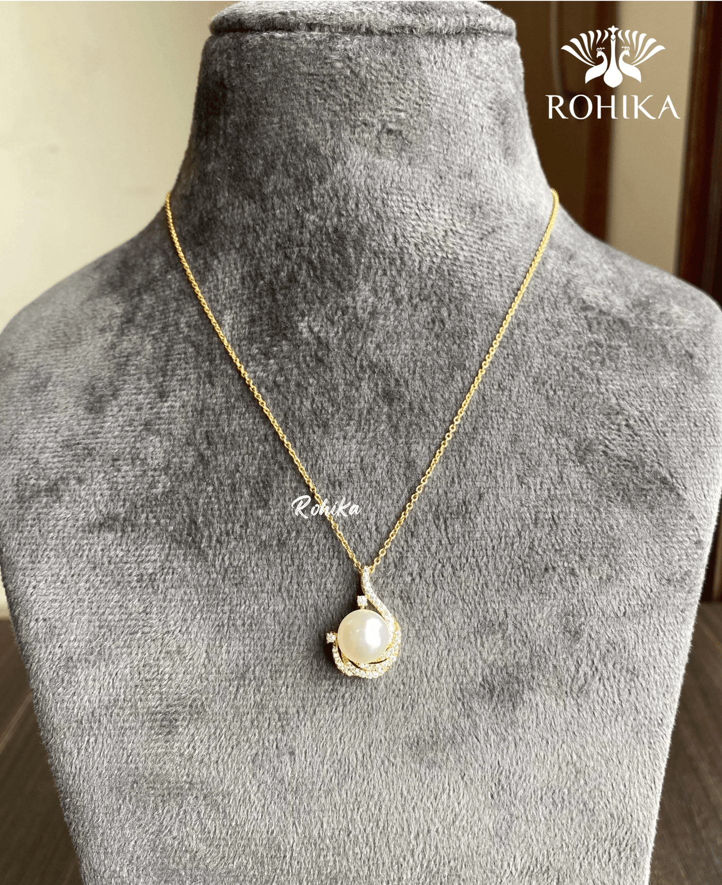 Luna pearl necklace set - Gold - Rohika Store
