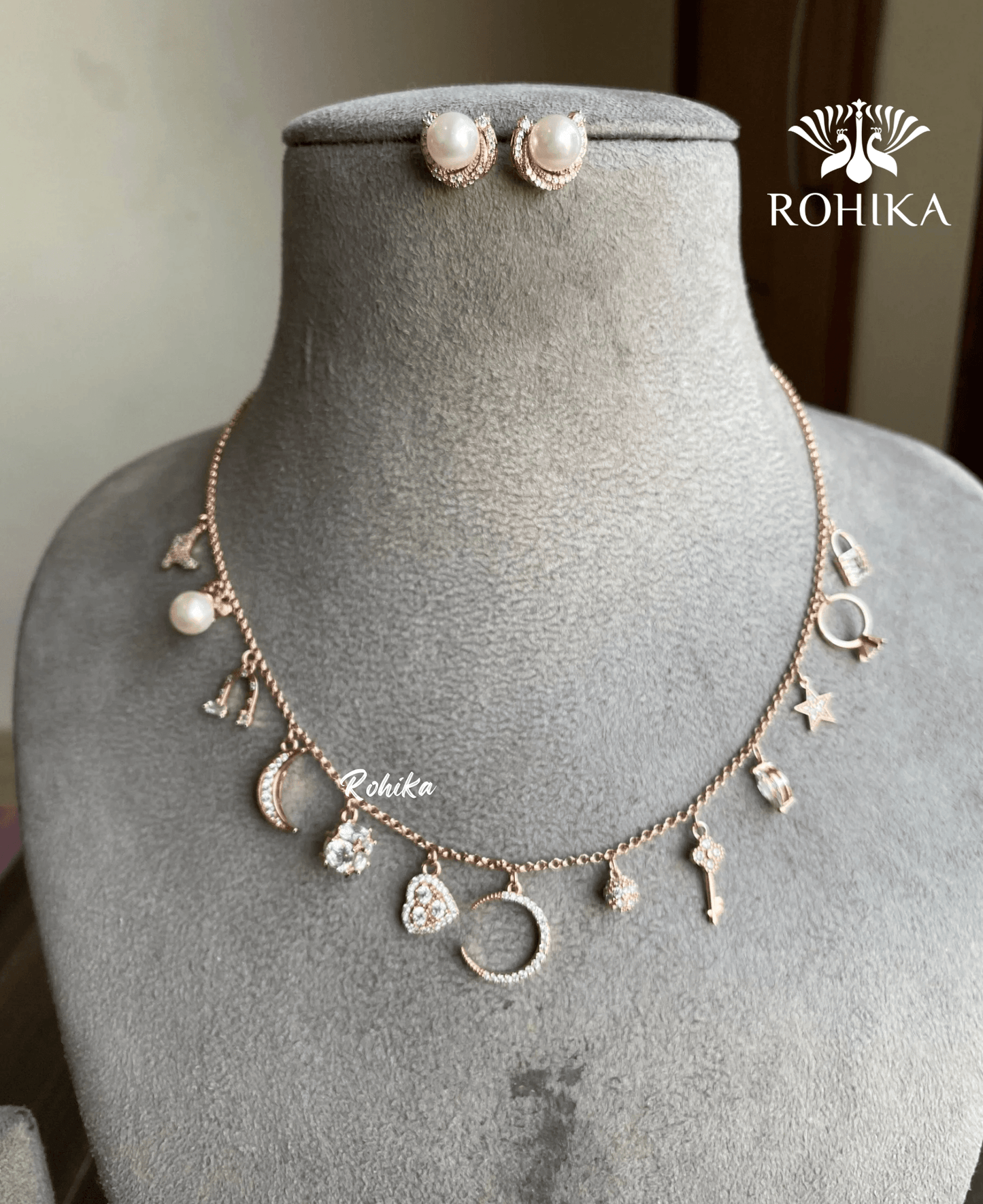 Isabella charms necklace set - Rosegold - Rohika Store