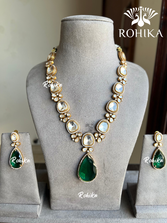 Raksha necklace set - Dark Green