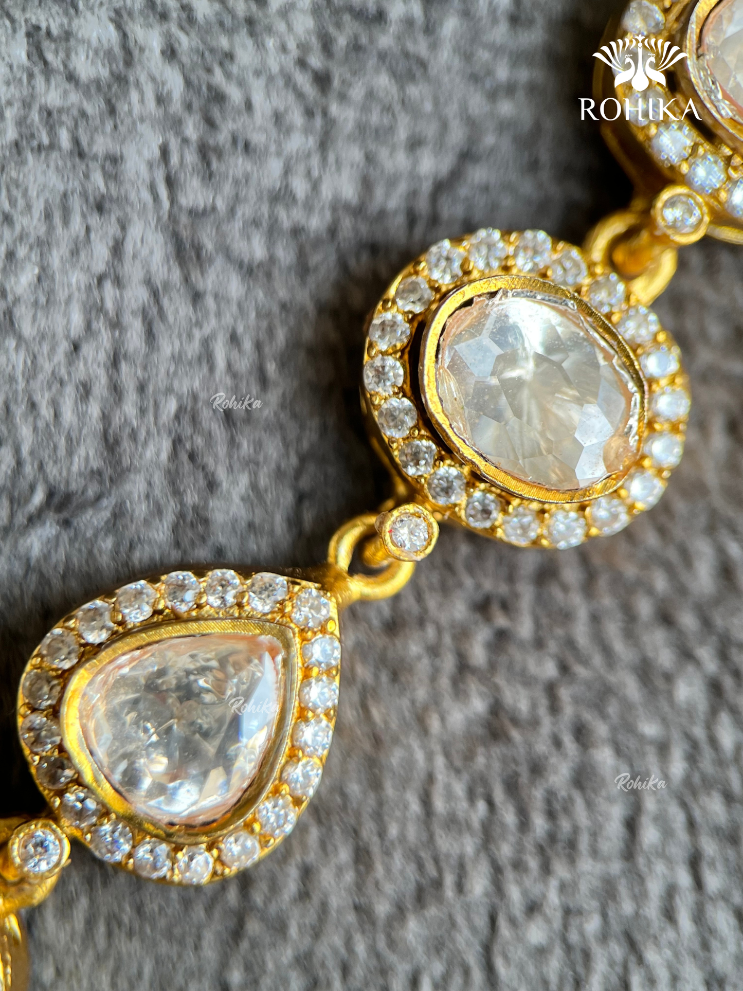 Arohi Moisanite Necklace set -Golden