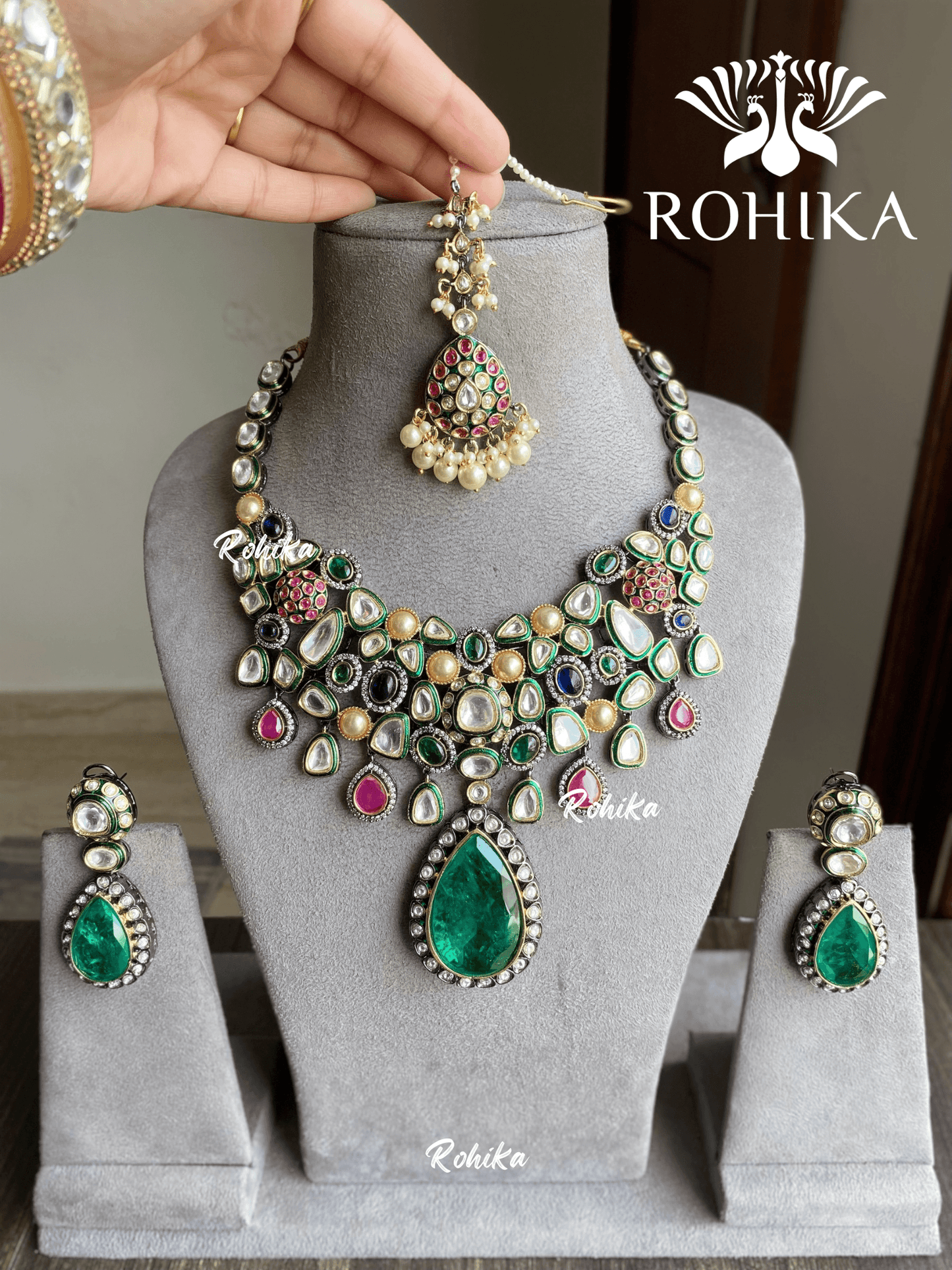 Saisha kundan necklace set - Green - Rohika Store