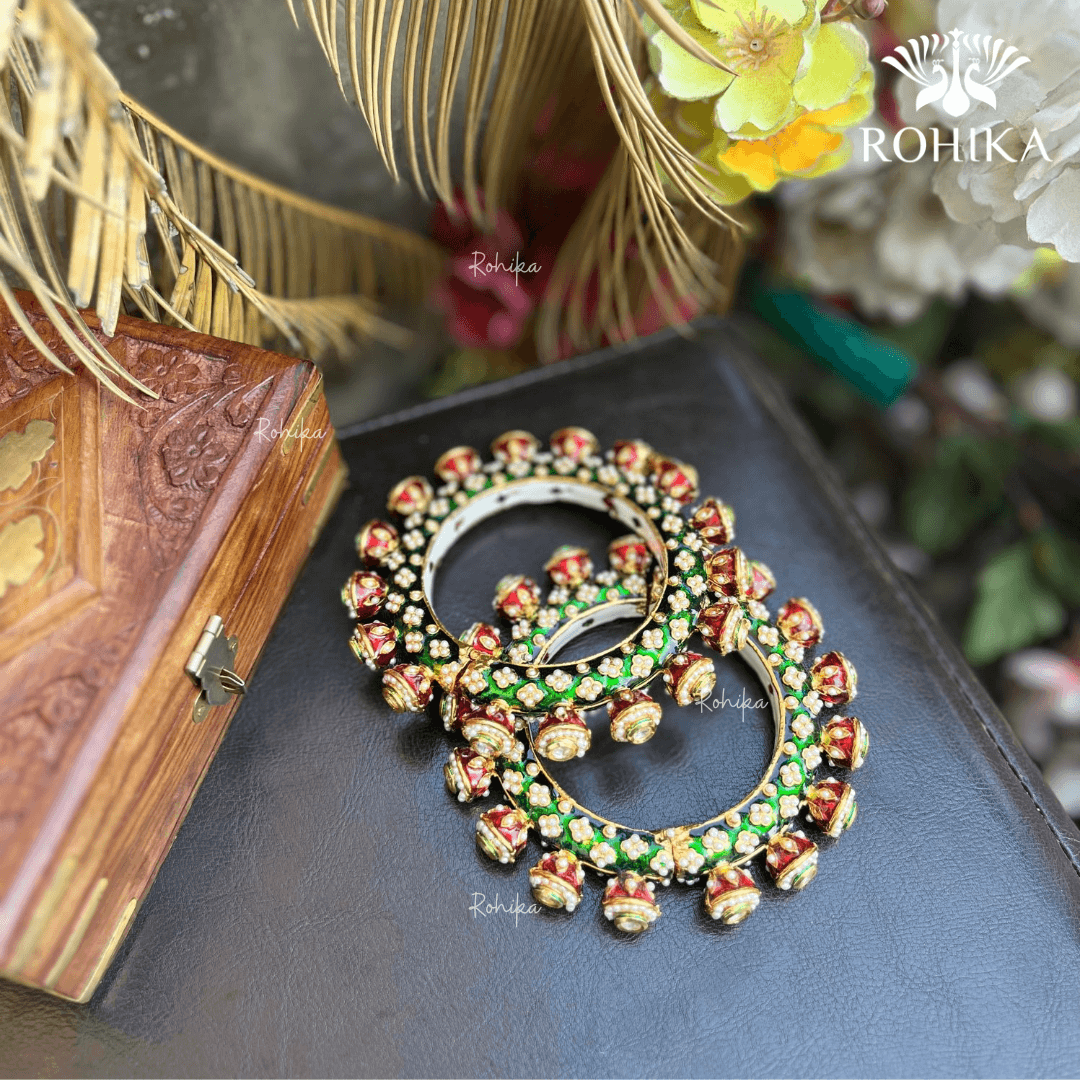 Mrunal kundan bangle/Kada - Green - Rohika Store