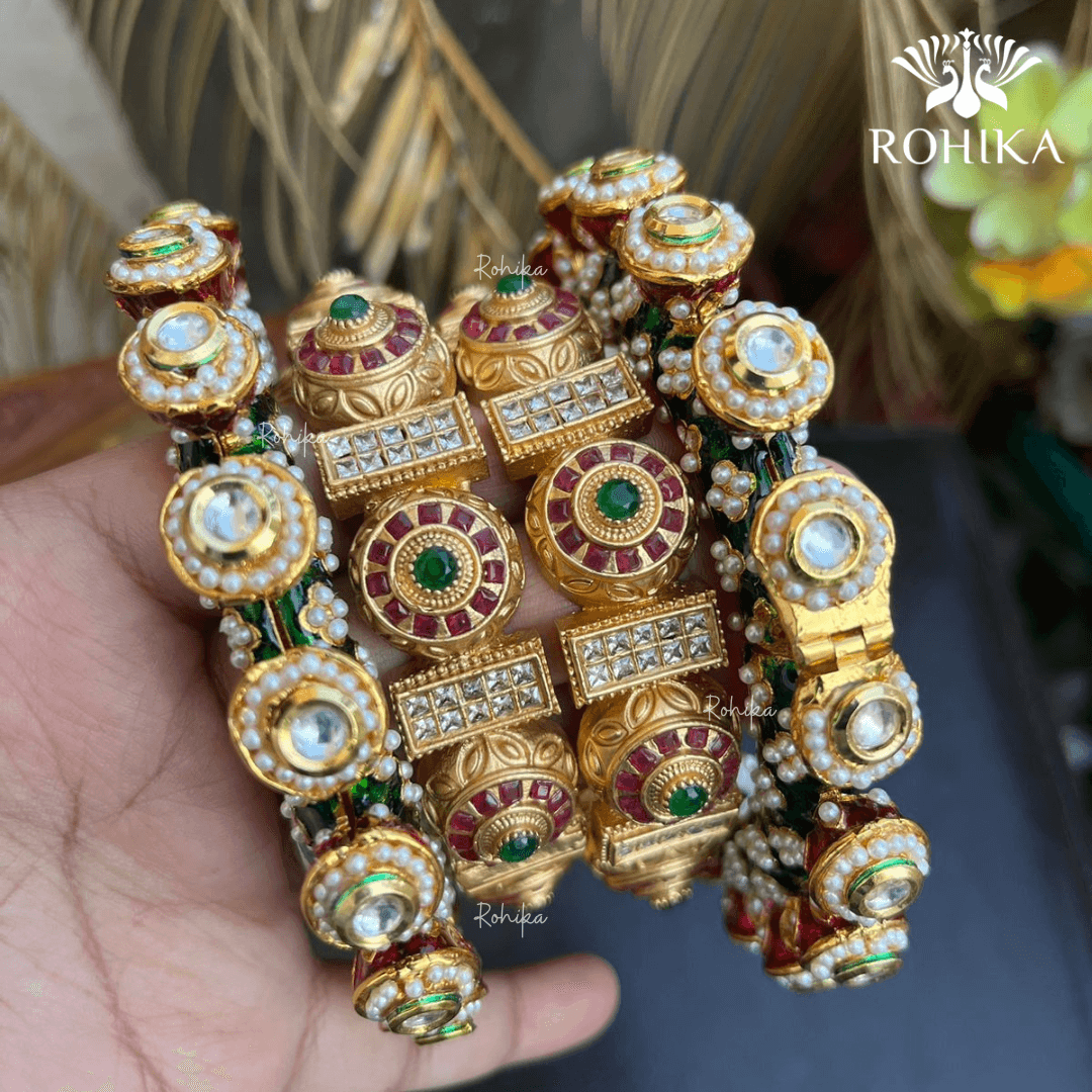 Kundan kada hot sale set