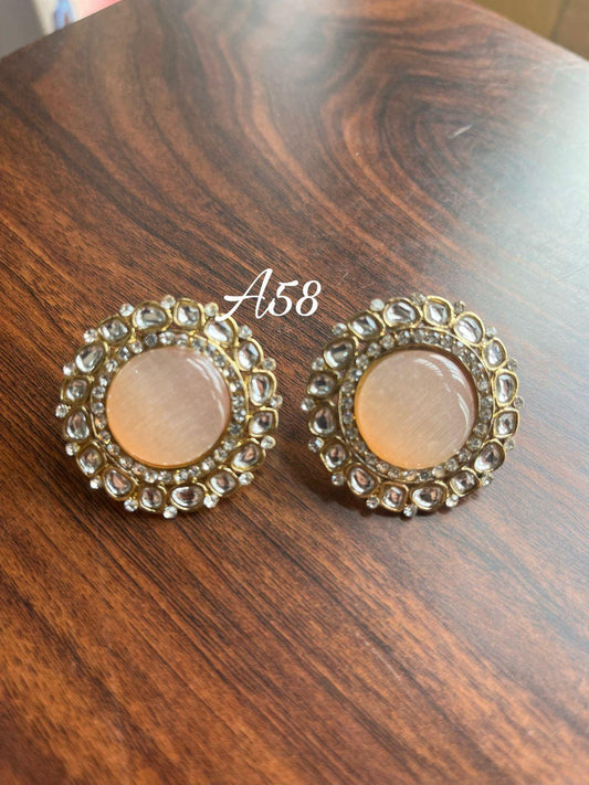Monalisa Studs-Peach - Rohika Store