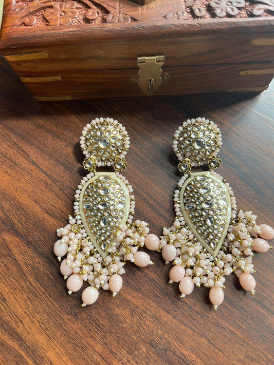 Booti kundan earrings-Peach - Rohika Store
