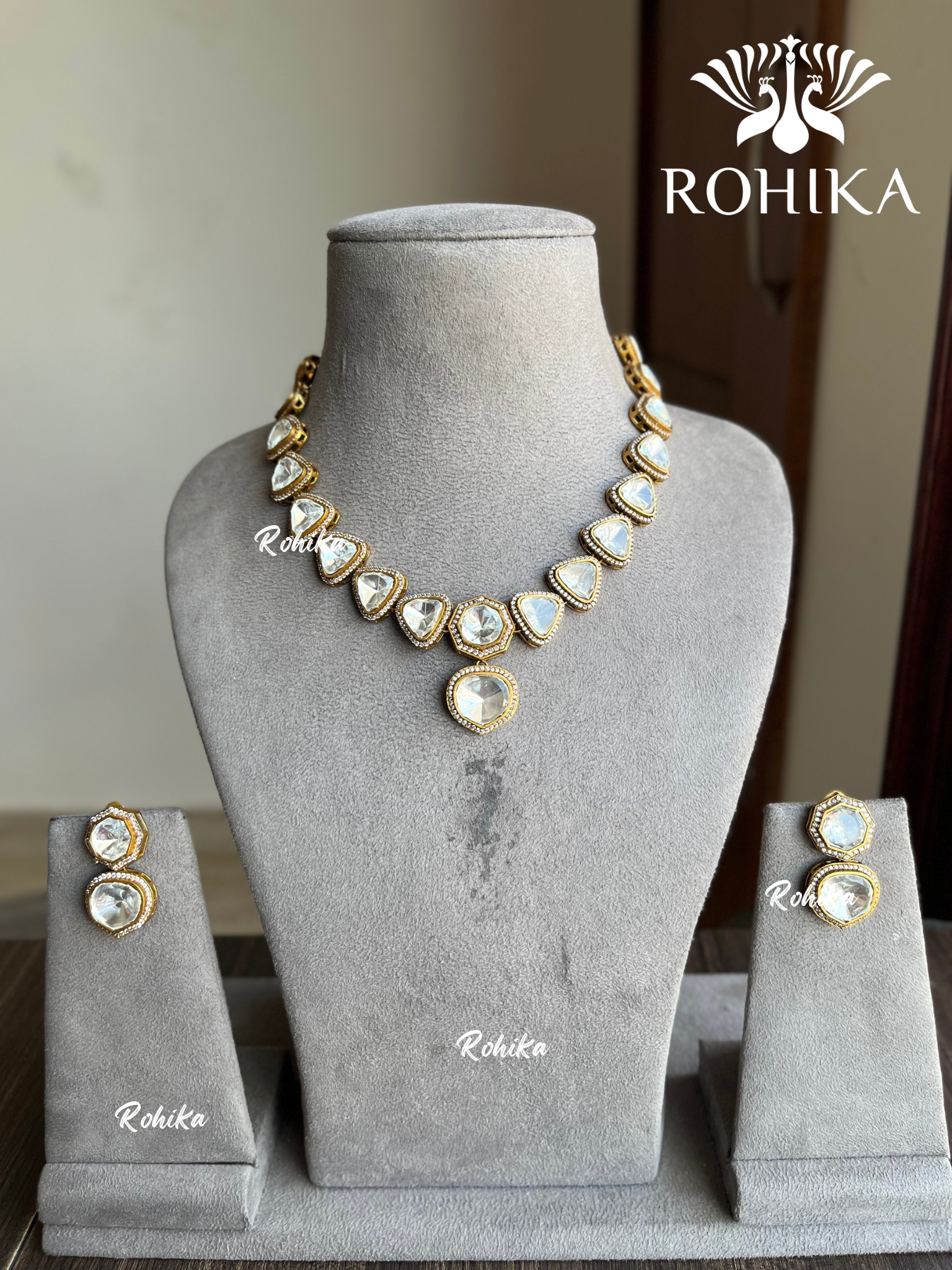 Ila polki kundan necklace set