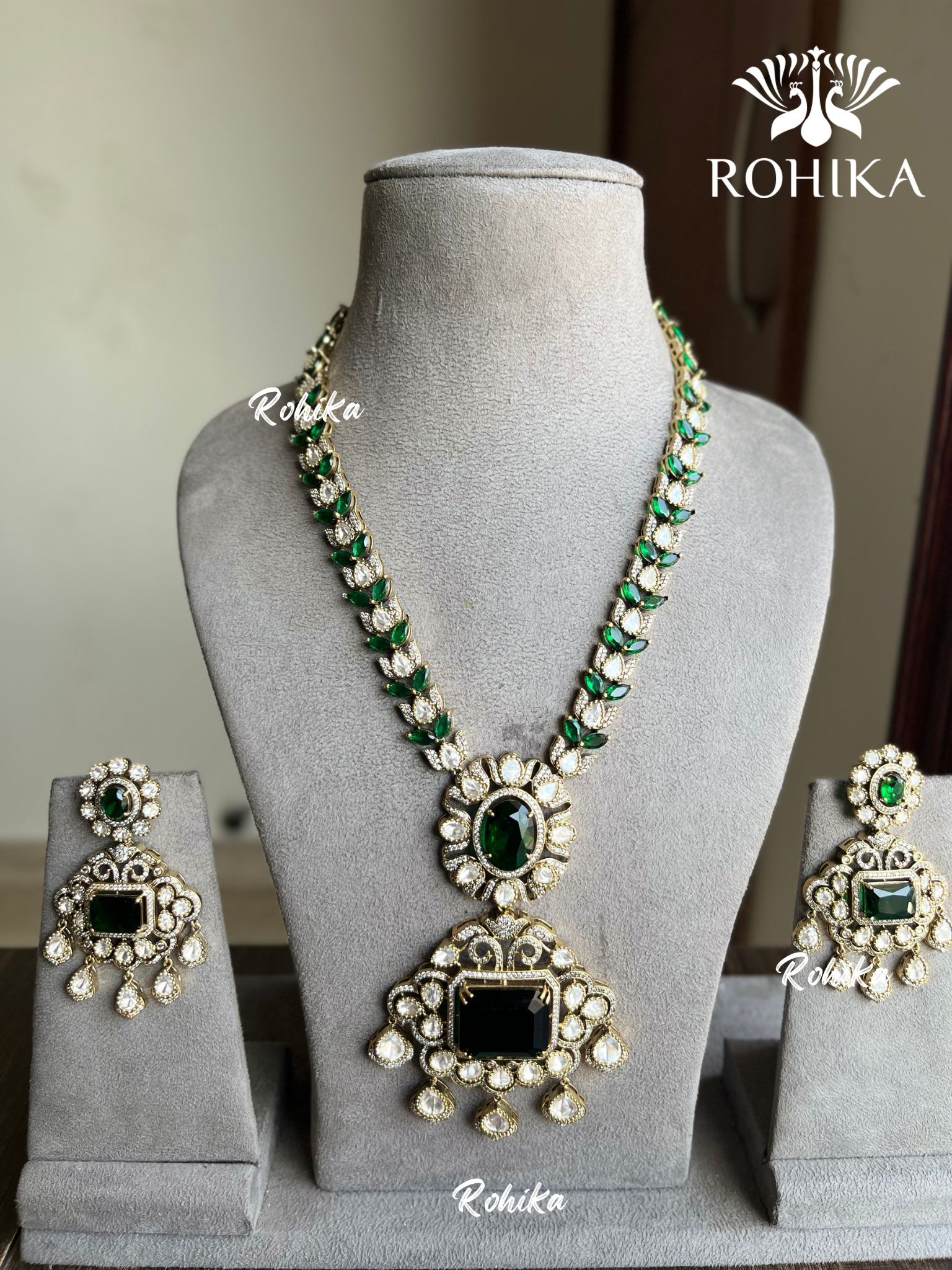 Sanya designer necklace set - Green