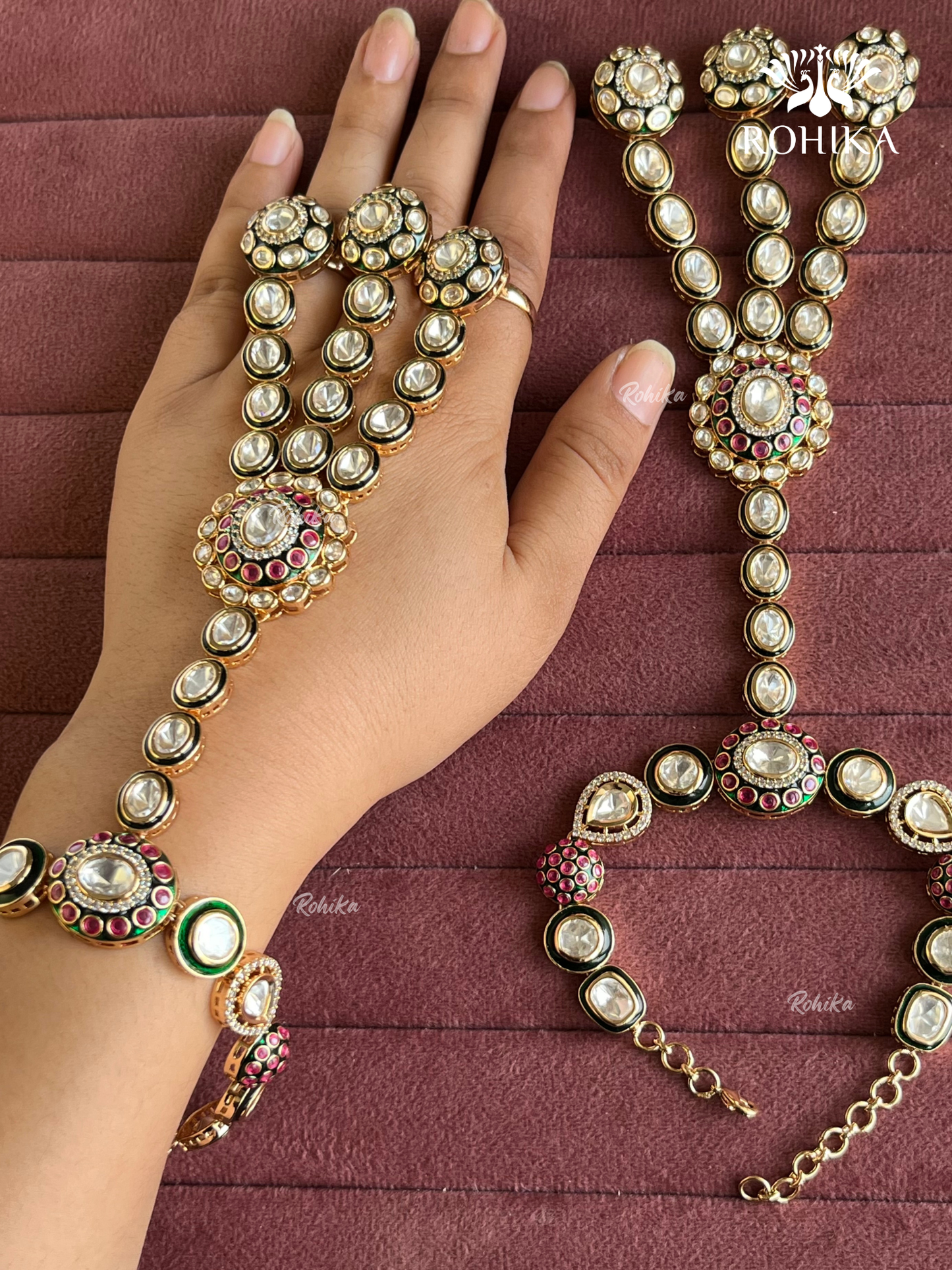 Bikaneri kundan haathphool (HP022) - Green and Ruby Red