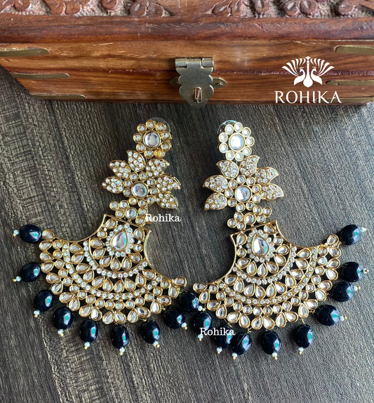 Sparkle chandbali earrings - Black