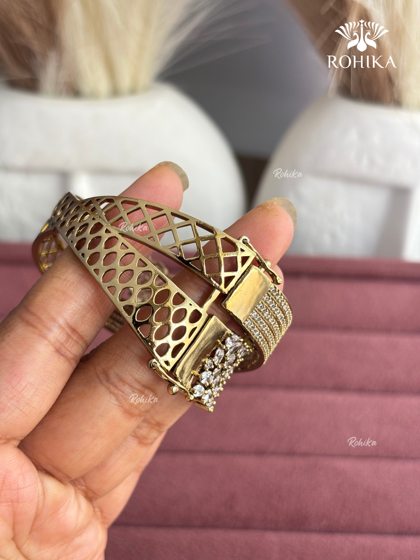 Anne American Diamond Bracelet/Kada (MB-0109) -  Golden