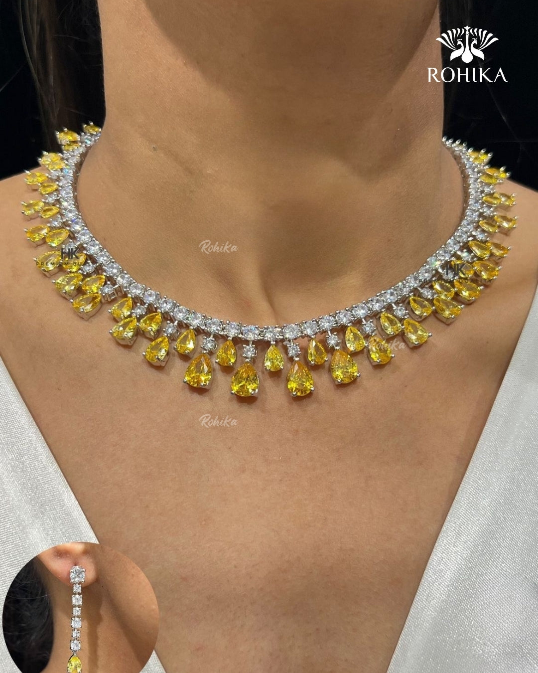 Mary American Diamond Necklace - Yellow