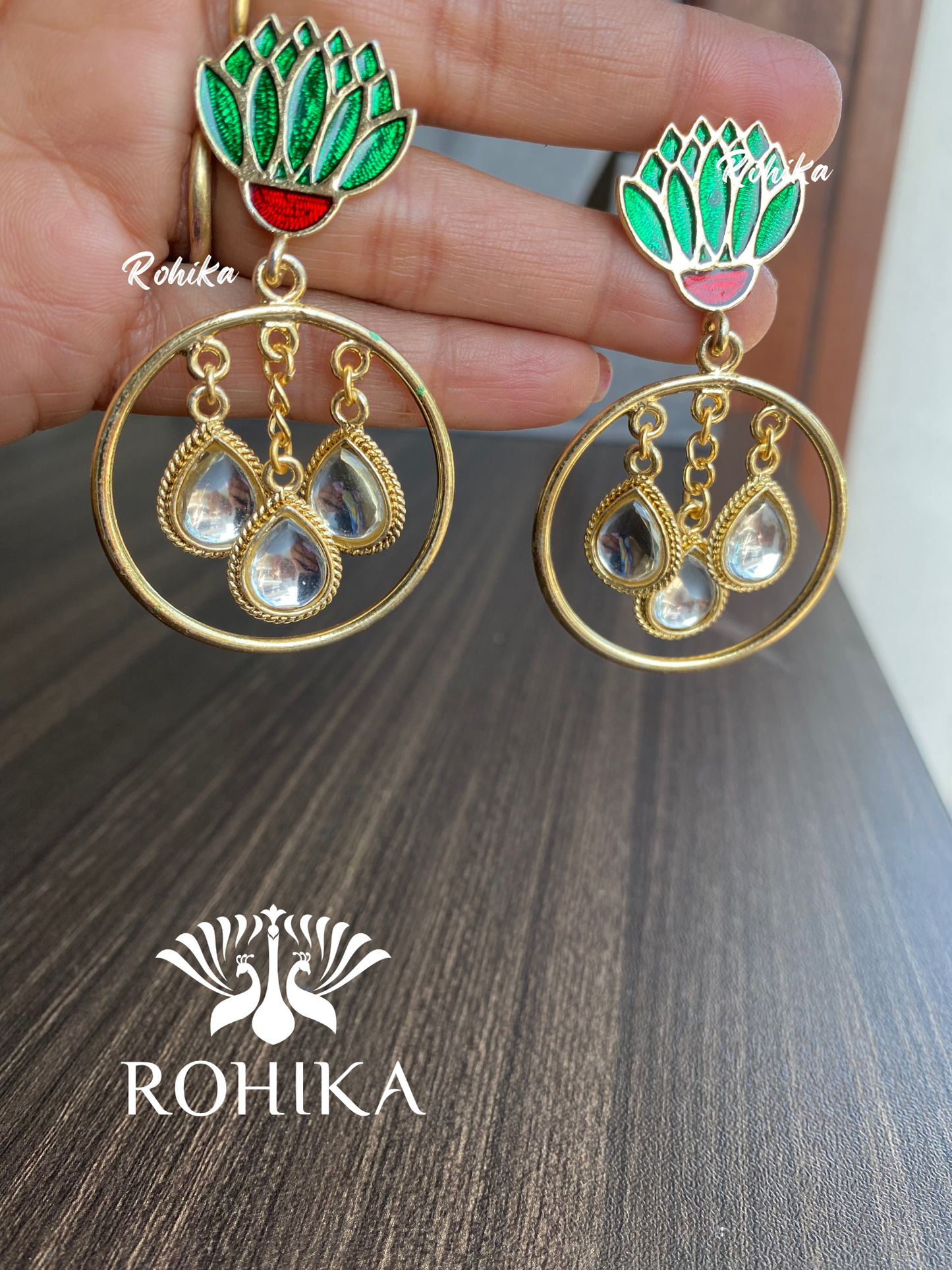 Vasu kundan earrings - Green 