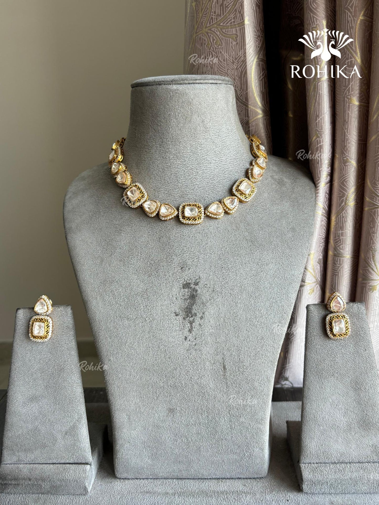 Shwet Moissanite Polki Kundan Necklace Set - Golden