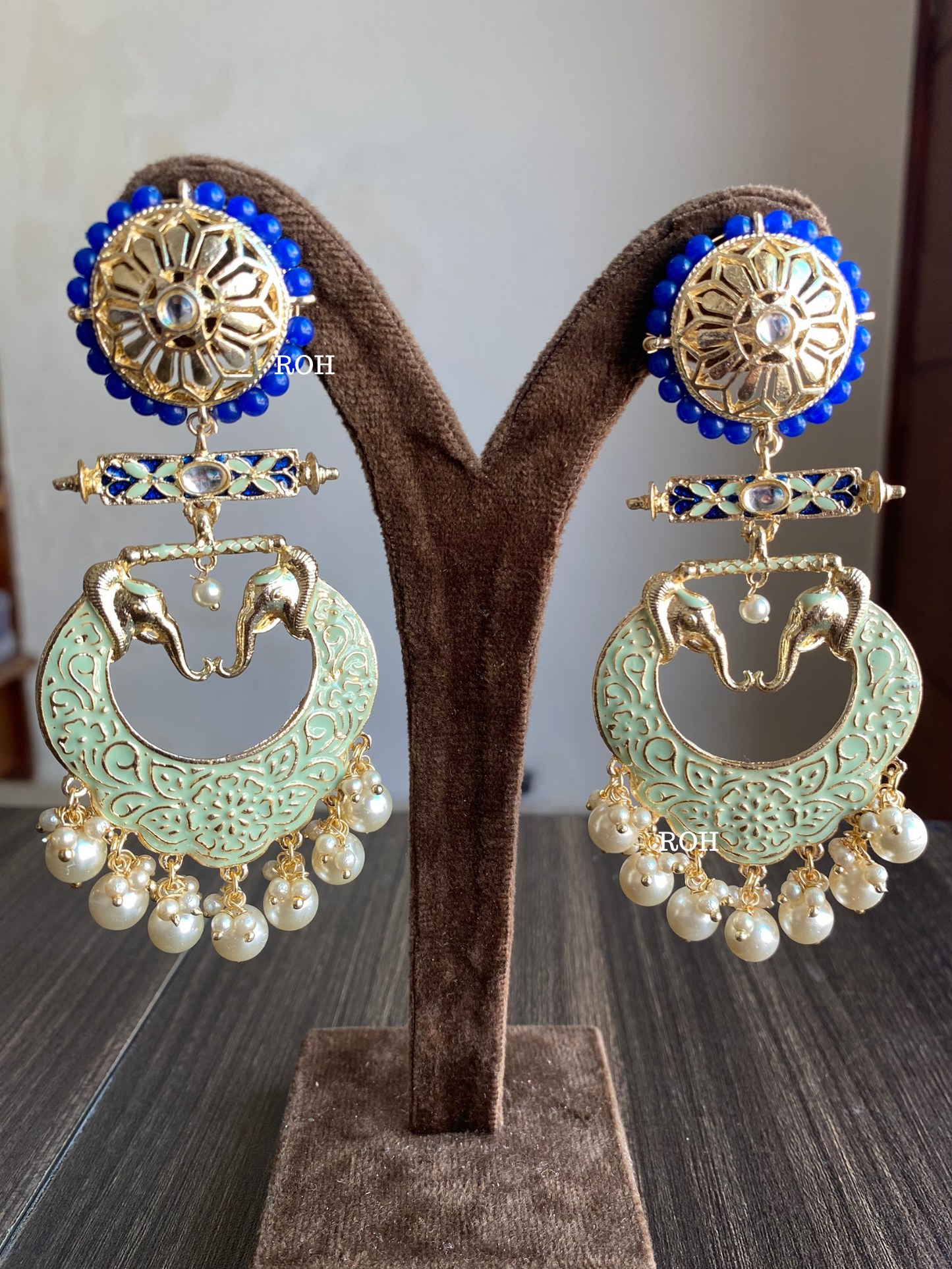 Gaja meenakari earrings - Mint Green