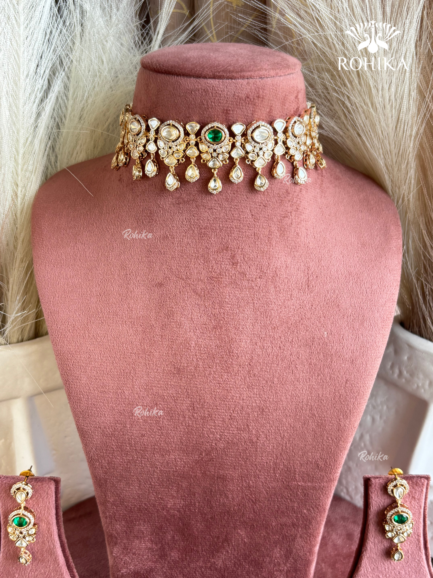 Miraya Moissanite Choker Set - Green
