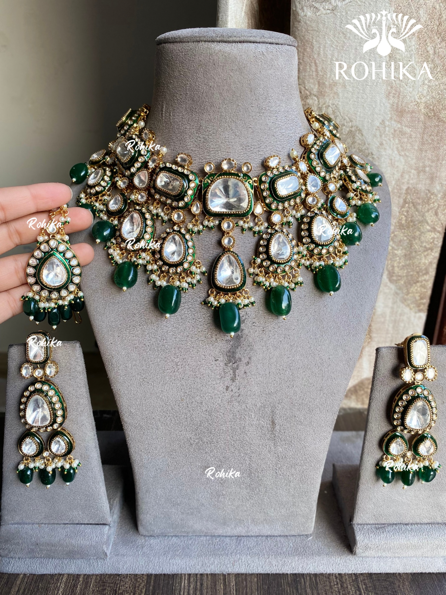 Surili bikaneri kundan necklace set - Dark green