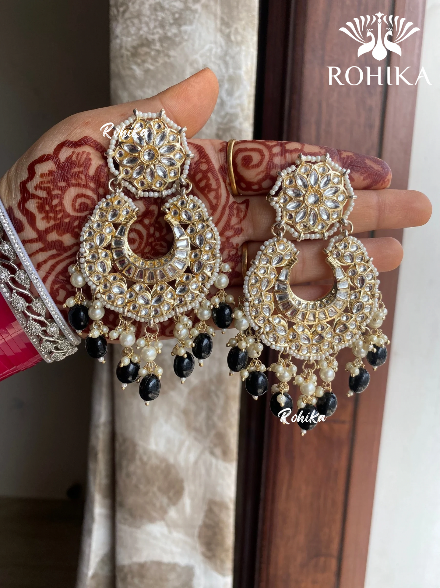 Navpreet beautiful earrings - Black