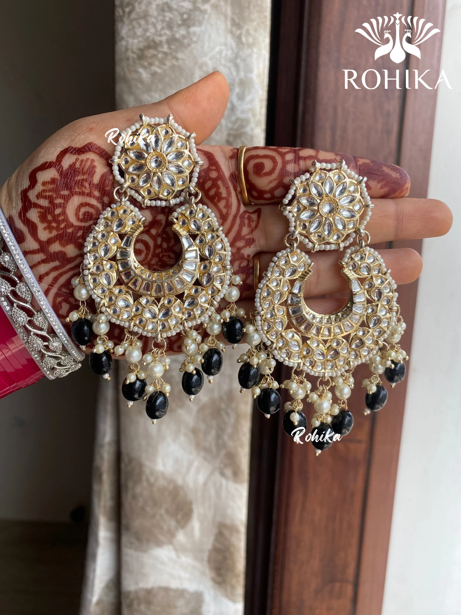 Navpreet beautiful earrings - Black