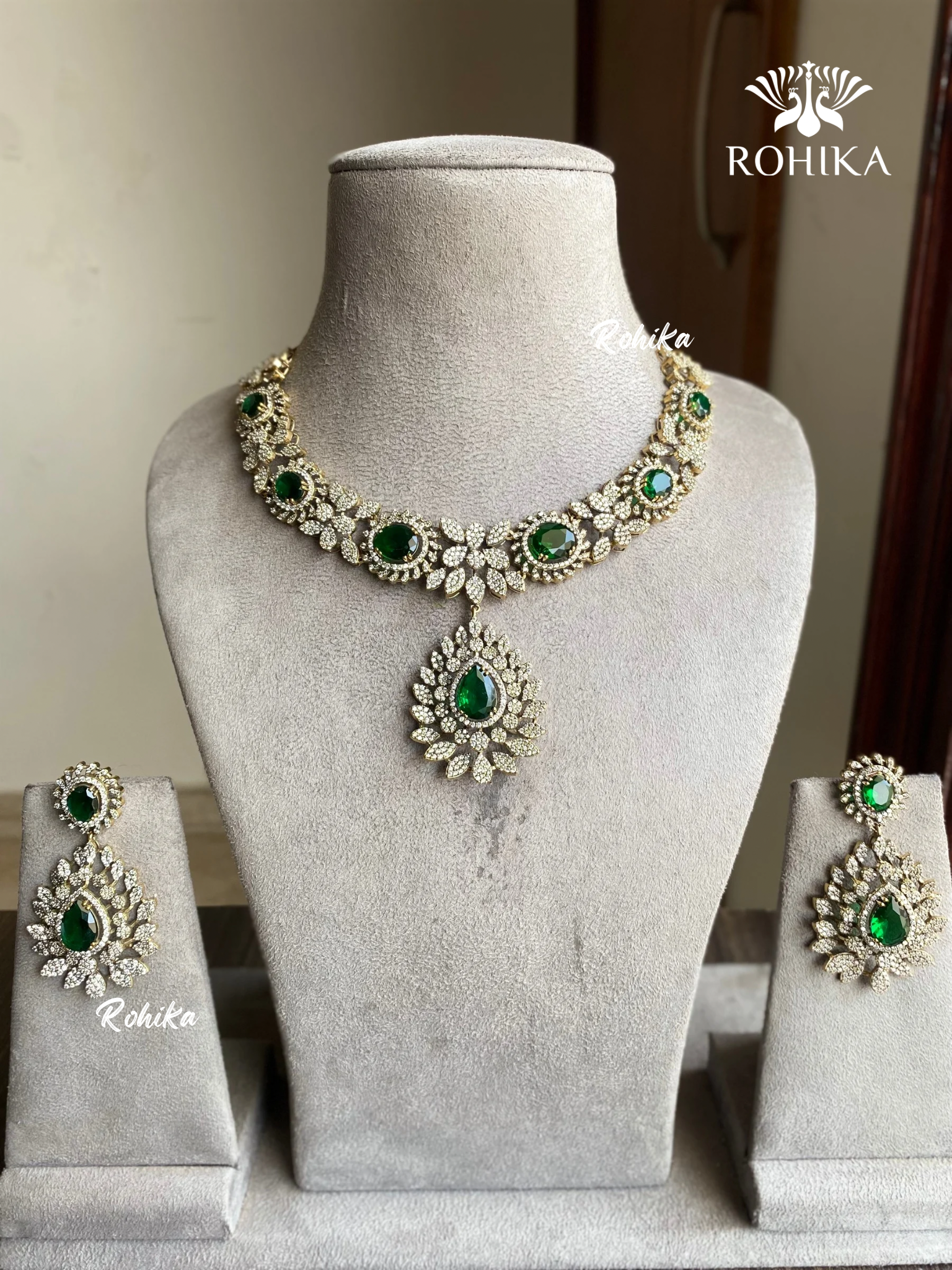 Jeeva kundan necklace set - Dark Green