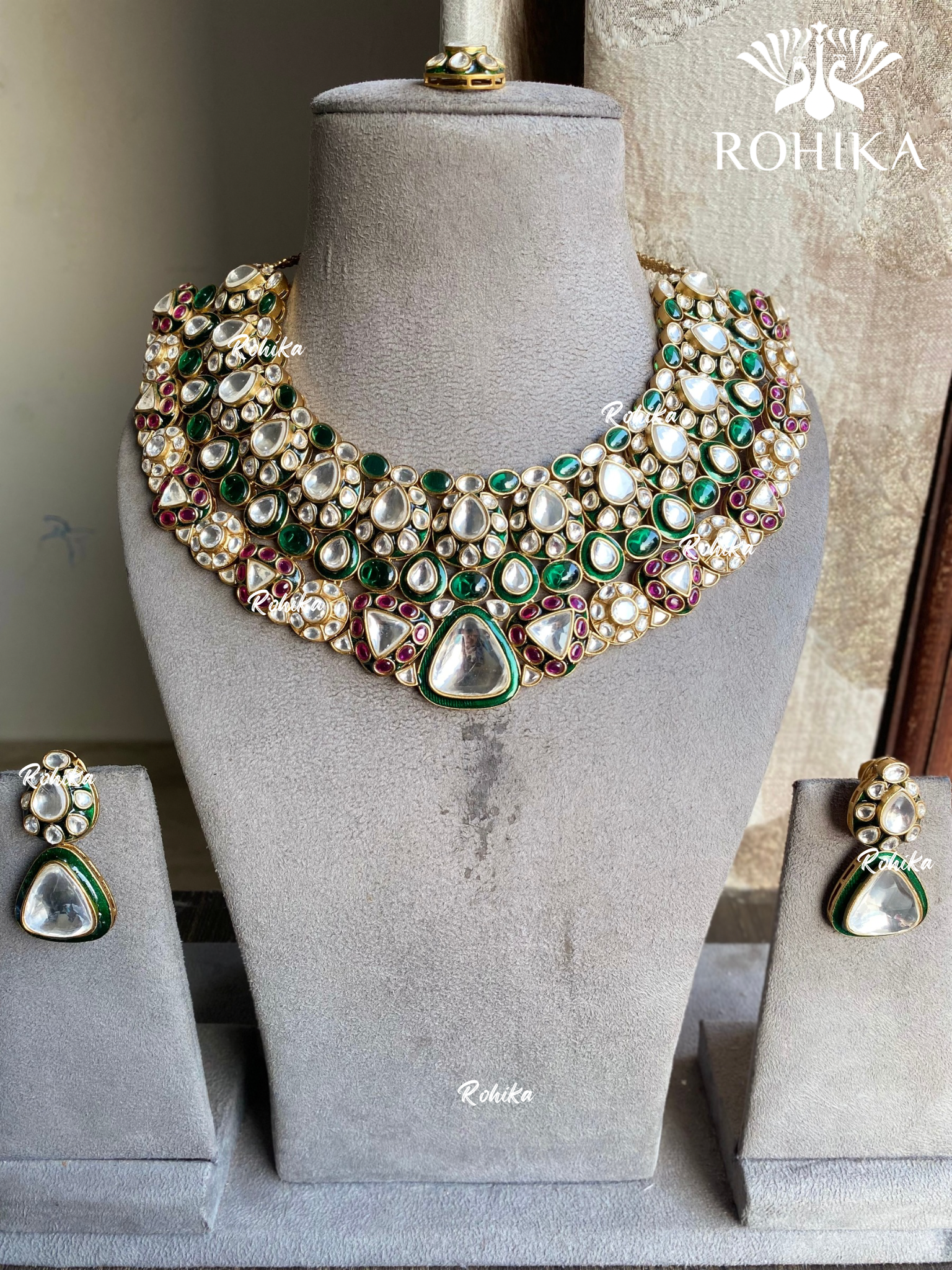 Surili bikaneri kundan necklace set - Dark green