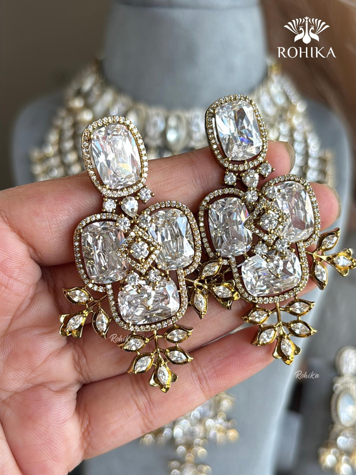 Olivia AD Layered Necklace Set  - White