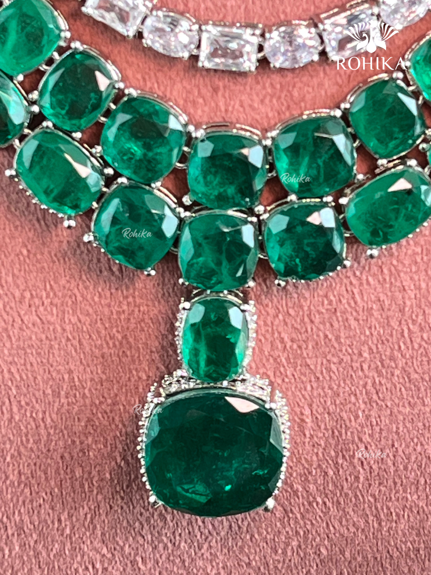 Anvi AD Doublet Layered Necklace Set - Dark Green