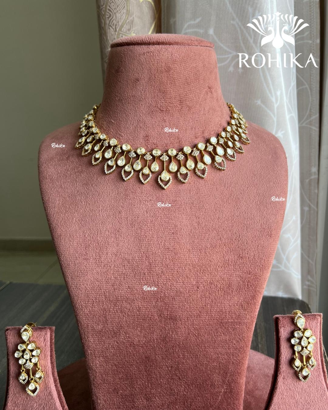 Siyahi Moissanite Polki Kundan Necklace Set - White