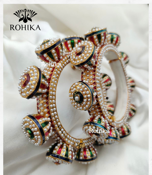 Aastha jadau bangles