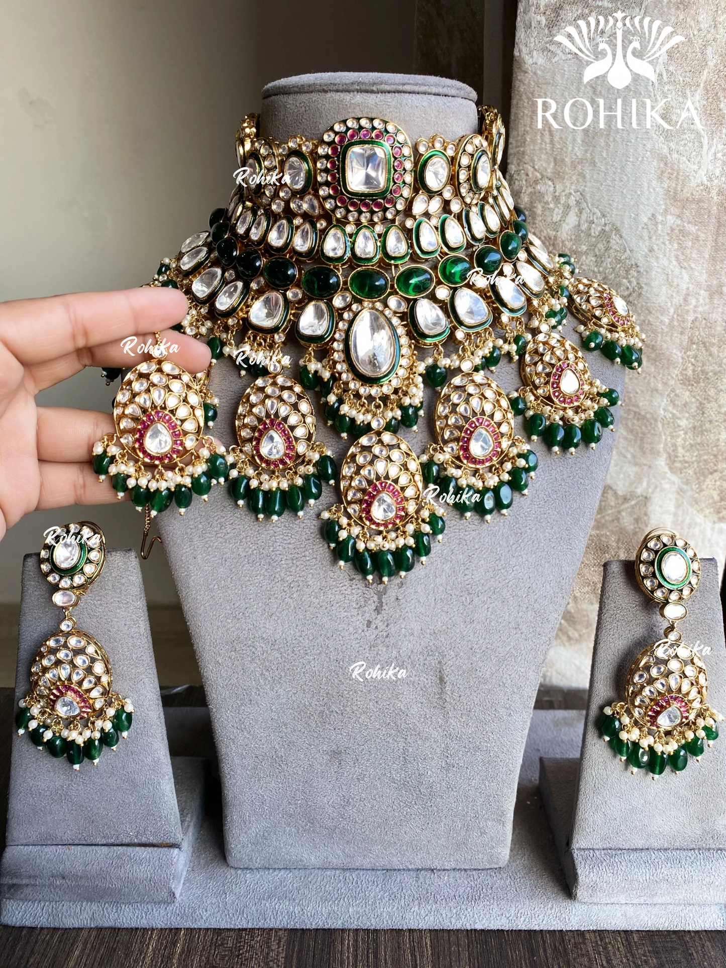 Paridhi bikaneri kundan bridal necklace set - Dark green