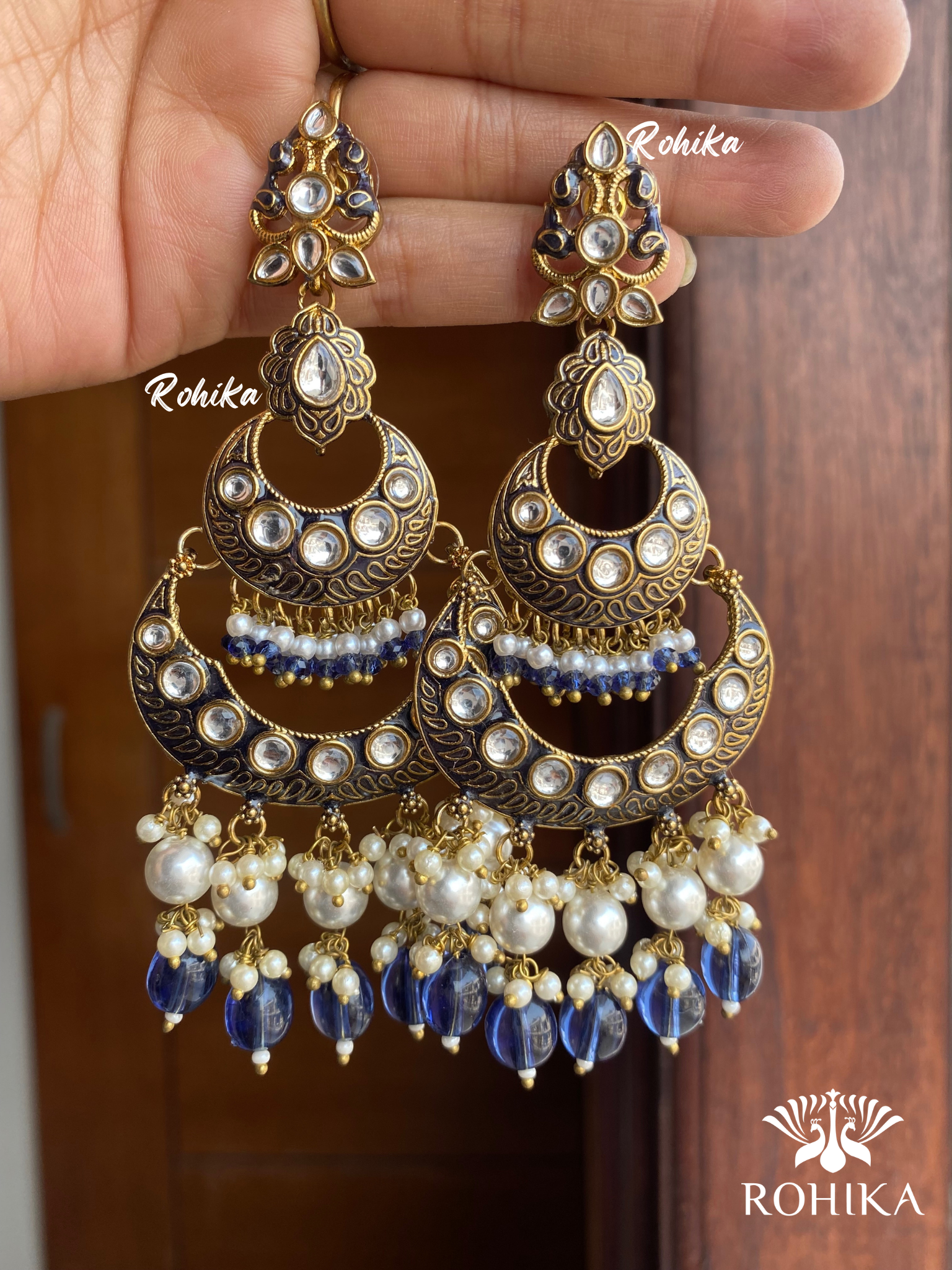 Piya Beautiful earrings - Blue