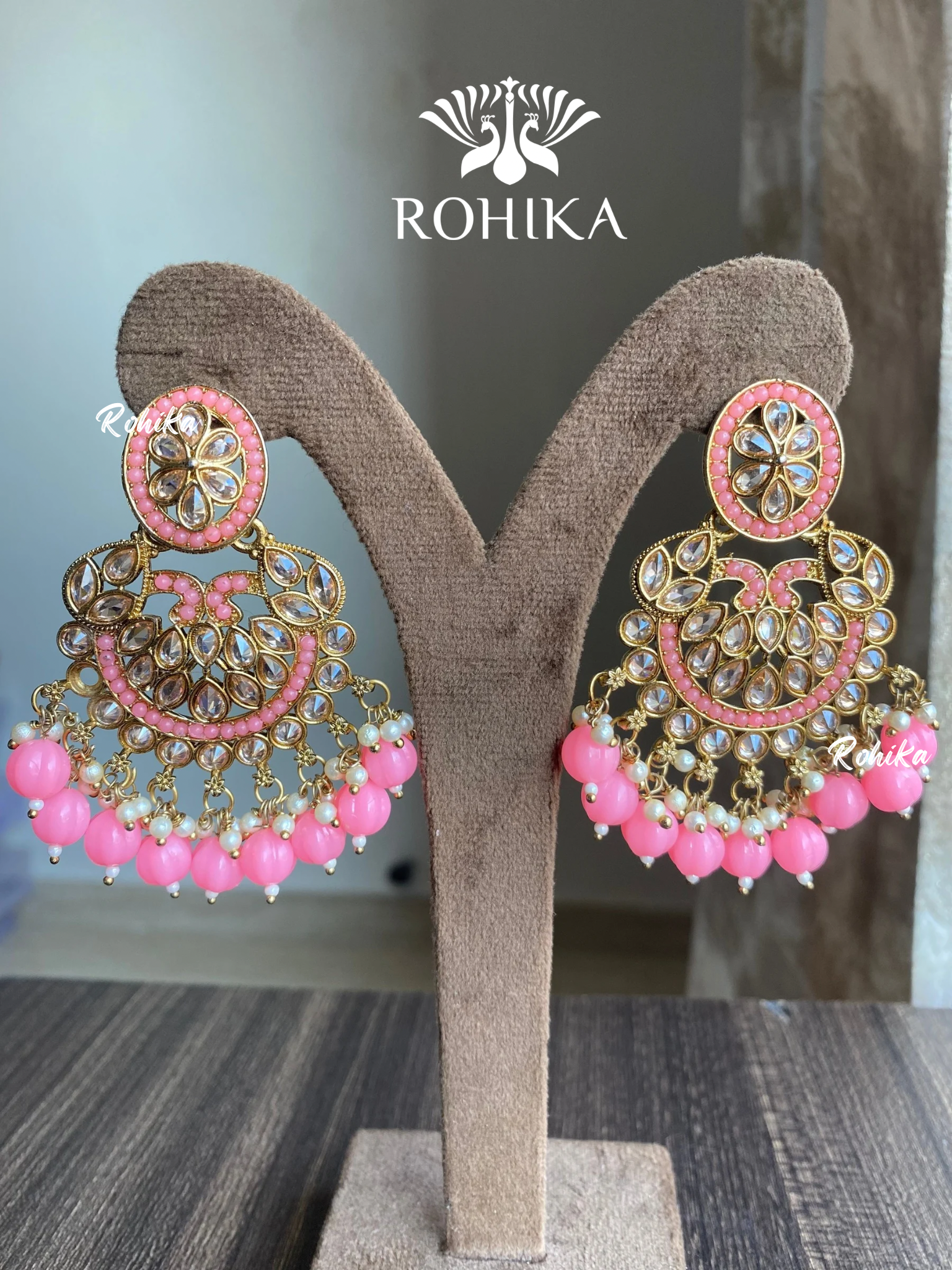 Kanika earrings - Baby pink