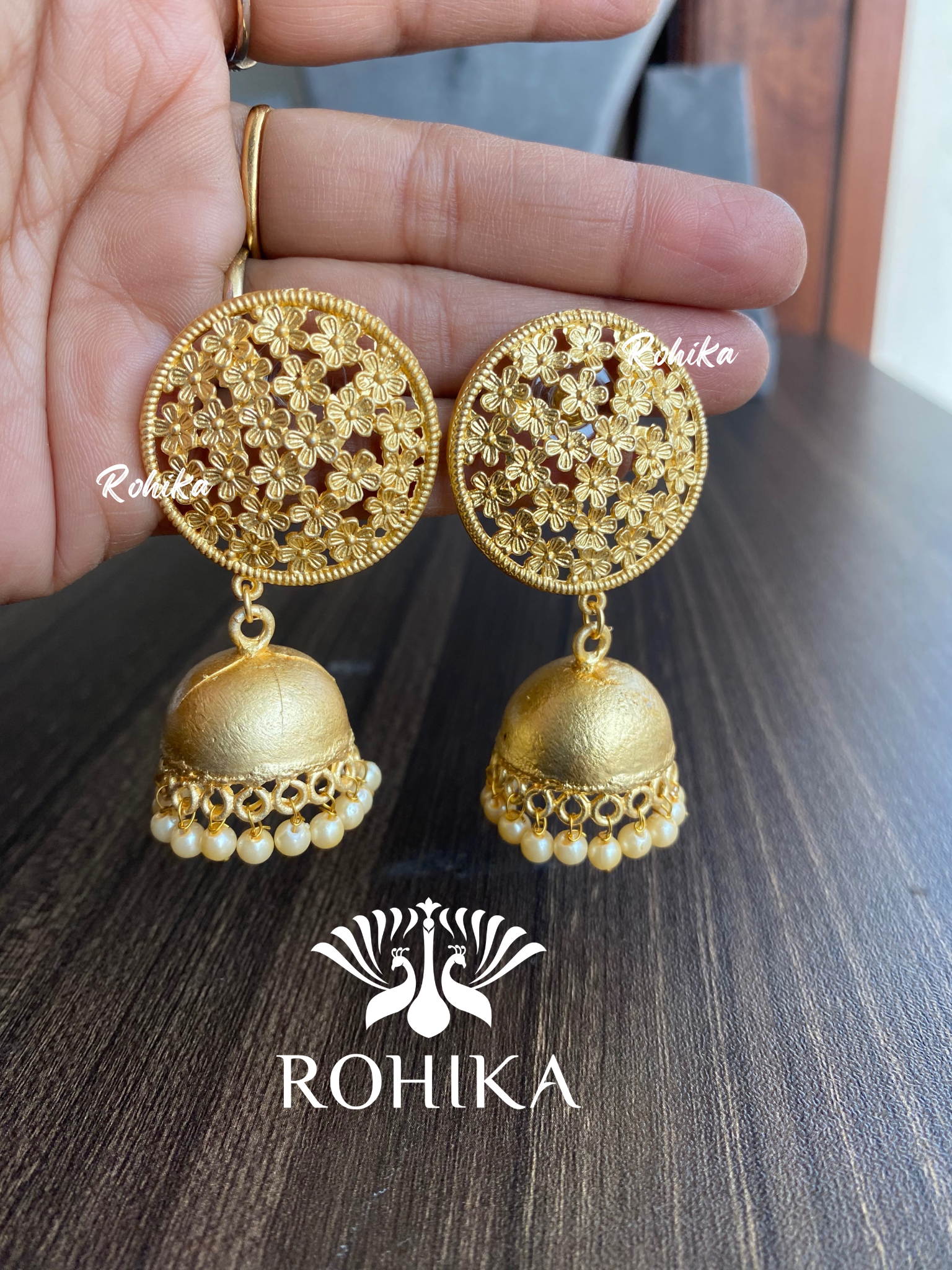 Navisha juhmka earring (GJ001)- Golden