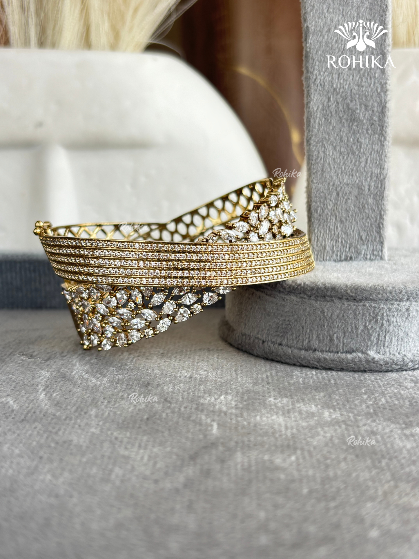 Anne American Diamond Bracelet/Kada (MB-0109) -  Golden