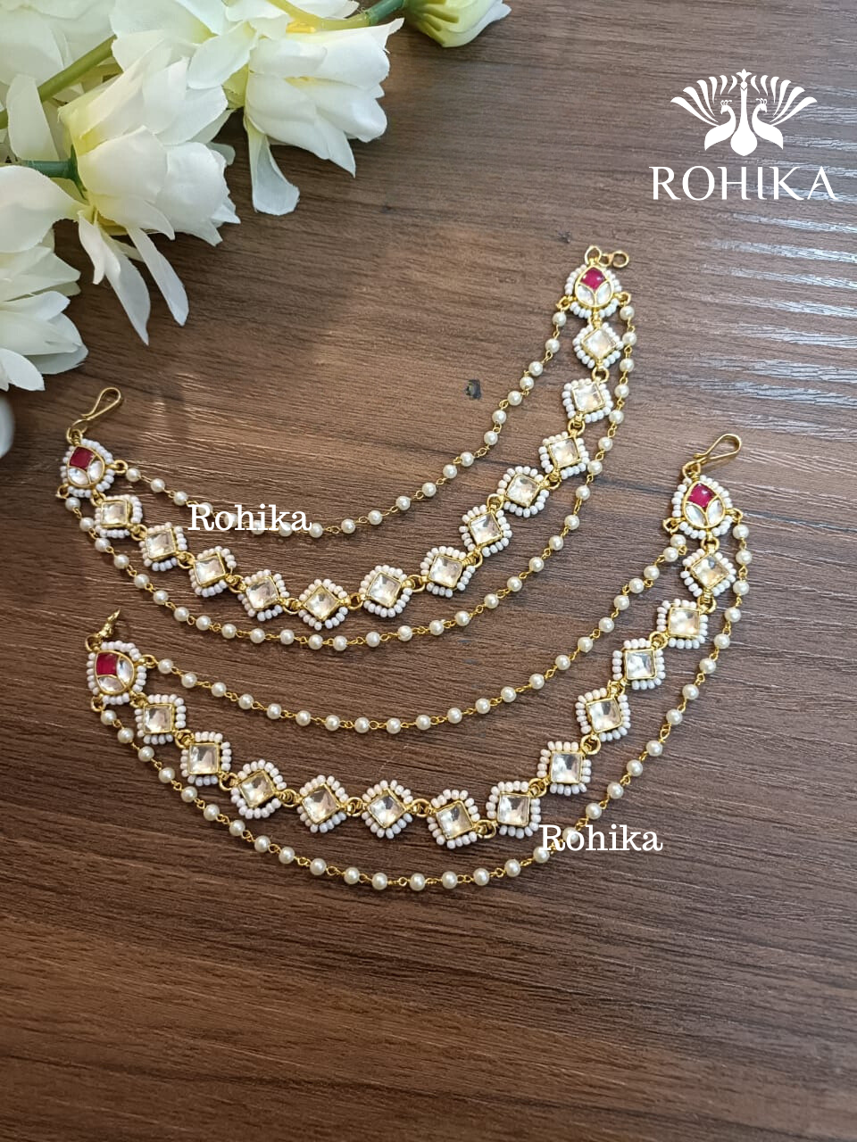 Pachhi kundan earchains - white and Red