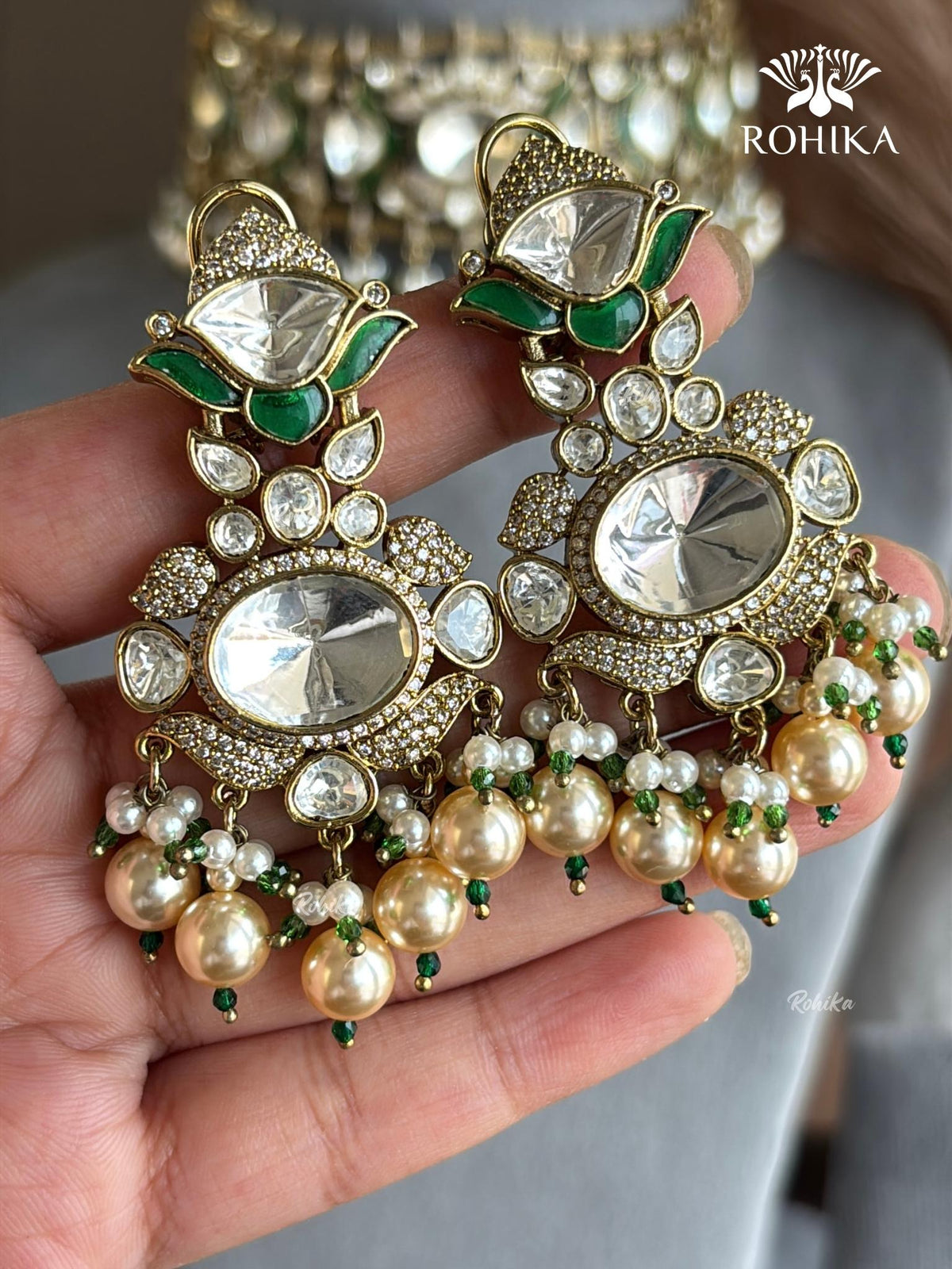 Maanvi Polki Kundan Choker Set - Green