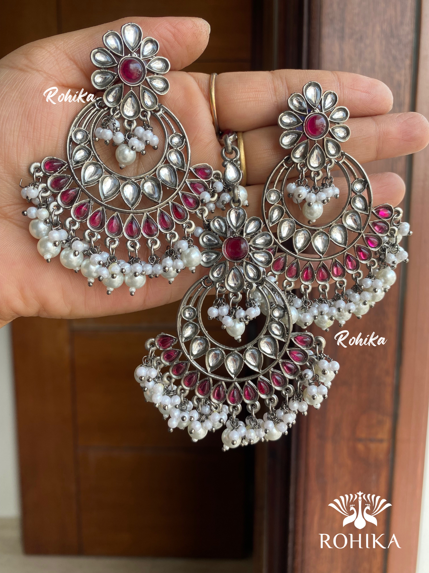 Beautiful earrings and tikka combo - Meganta pink