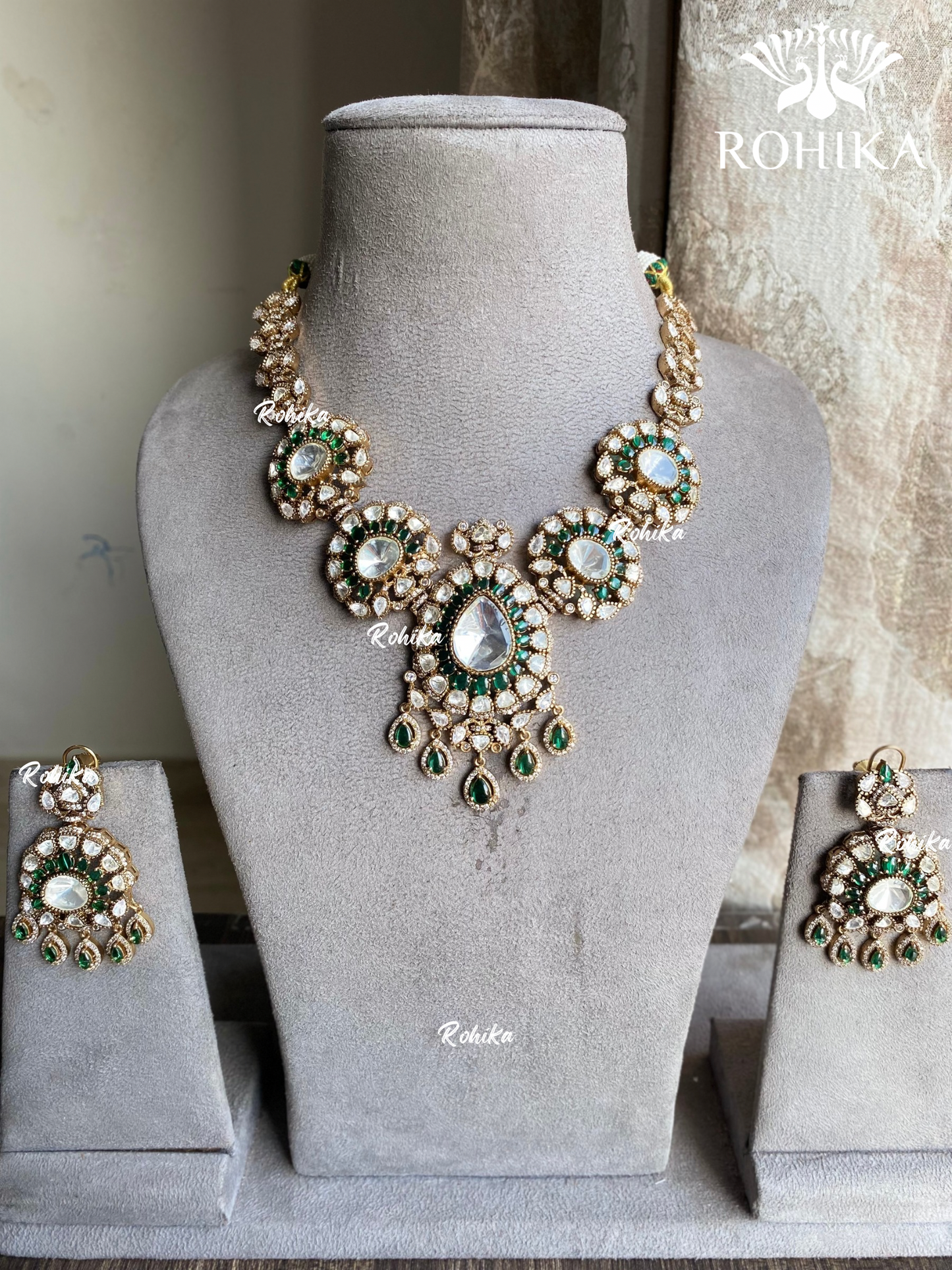 Kanya moisanite necklace set - Dark Green